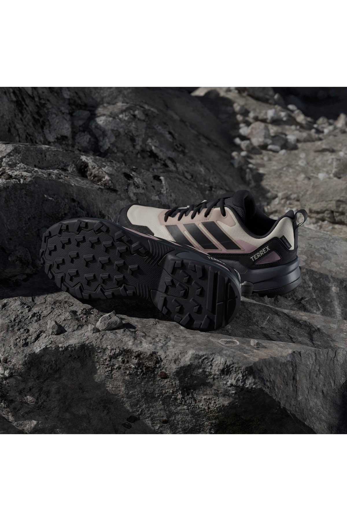 adidas Kadın Bot TERREX EASTRAIL 3 CP W KJ8960