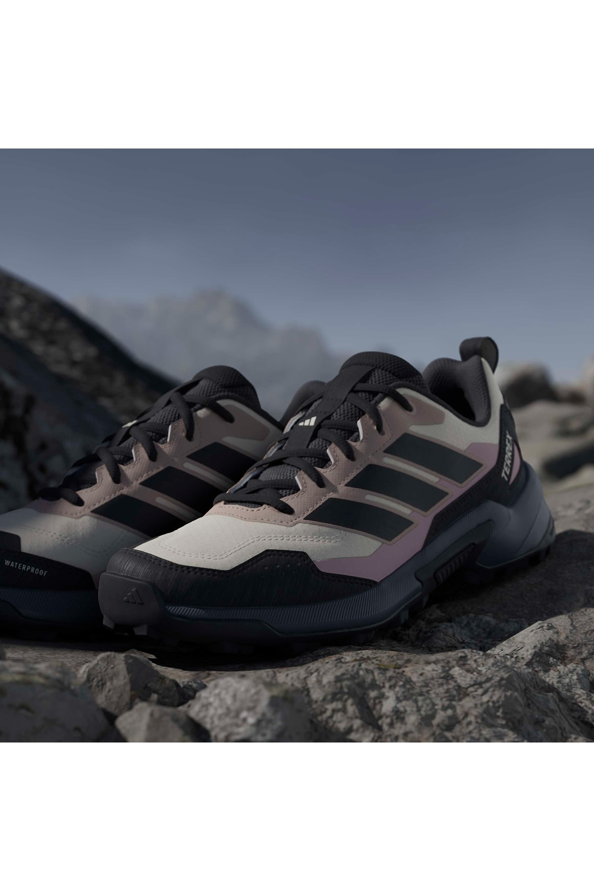 adidas Kadın Bot TERREX EASTRAIL 3 CP W KJ8960