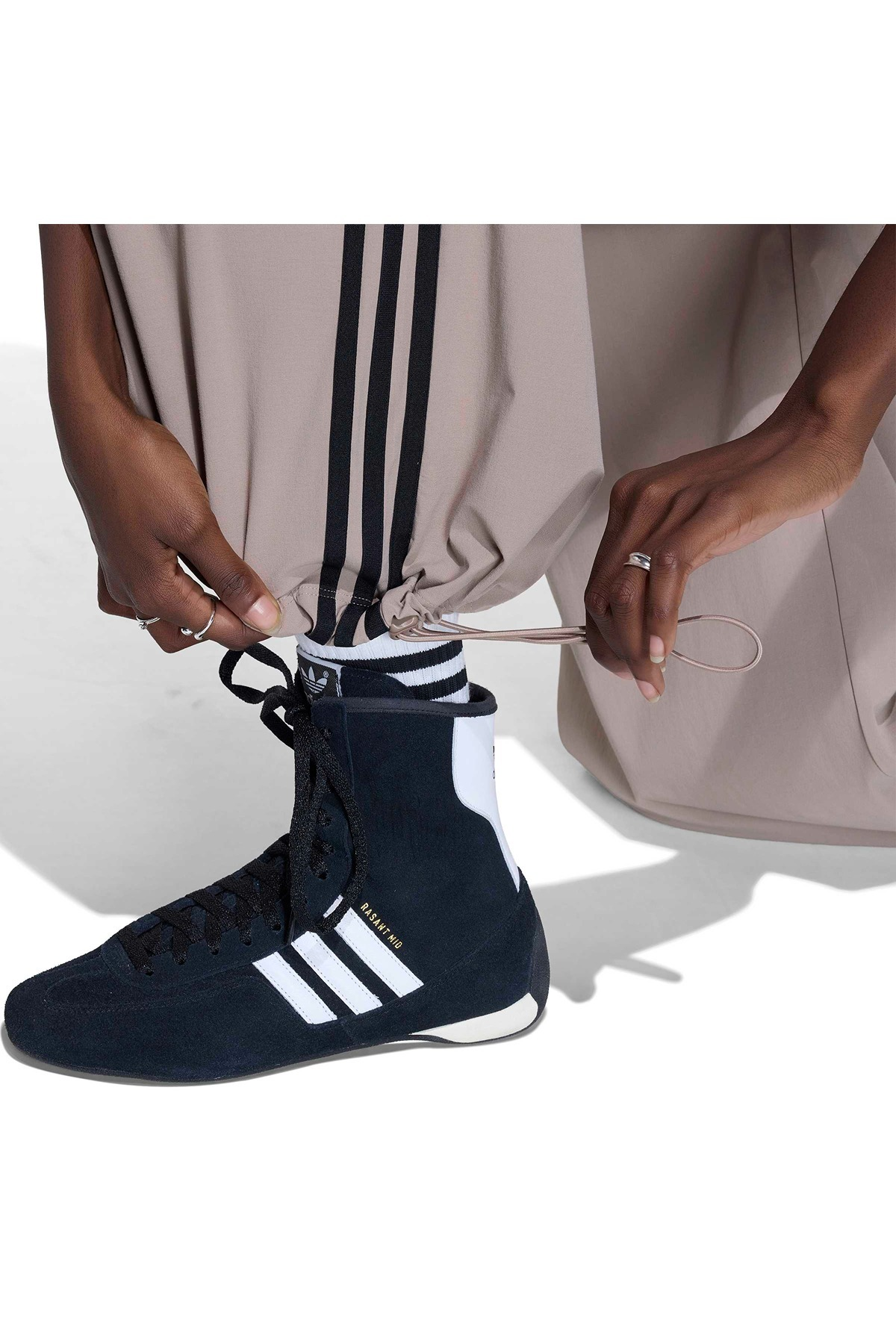 adidas  Kadın Kahverengi  Eşofman Altı PLEATED TP KY5186
