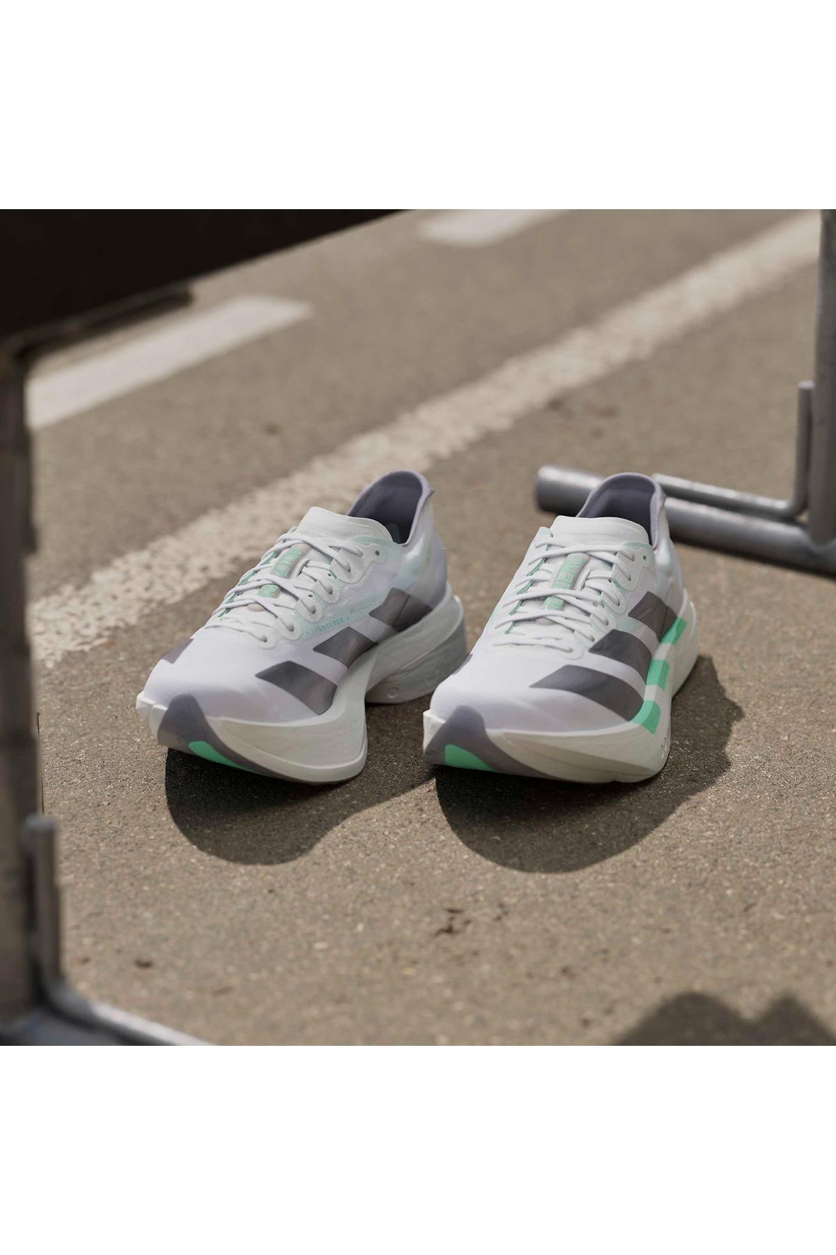 adidas Kadın Koşu Ayakkabısı ADIZERO ADIOS PRO 4 W KI1471