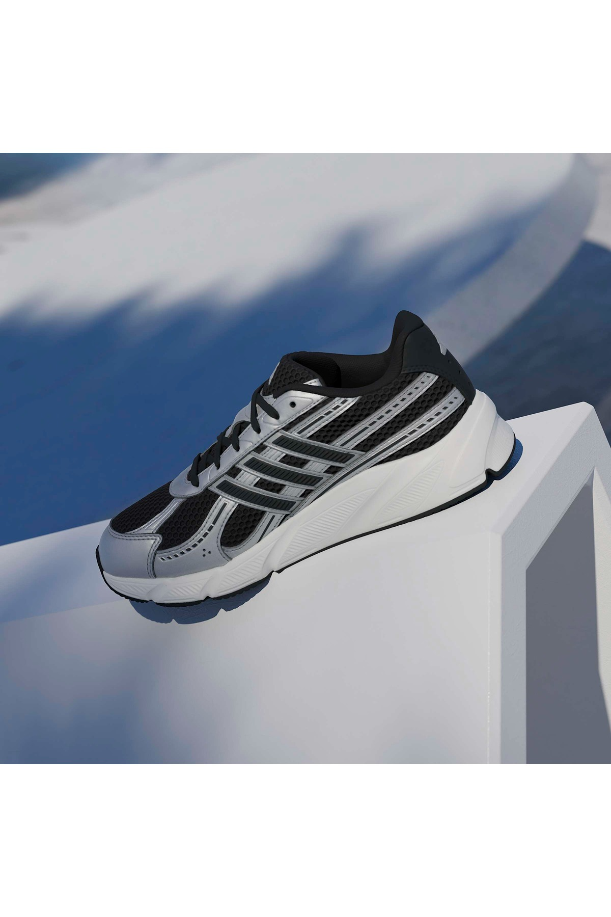 adidas Kadın Koşu Ayakkabısı TECHNOCHAOS 2000 JR7228