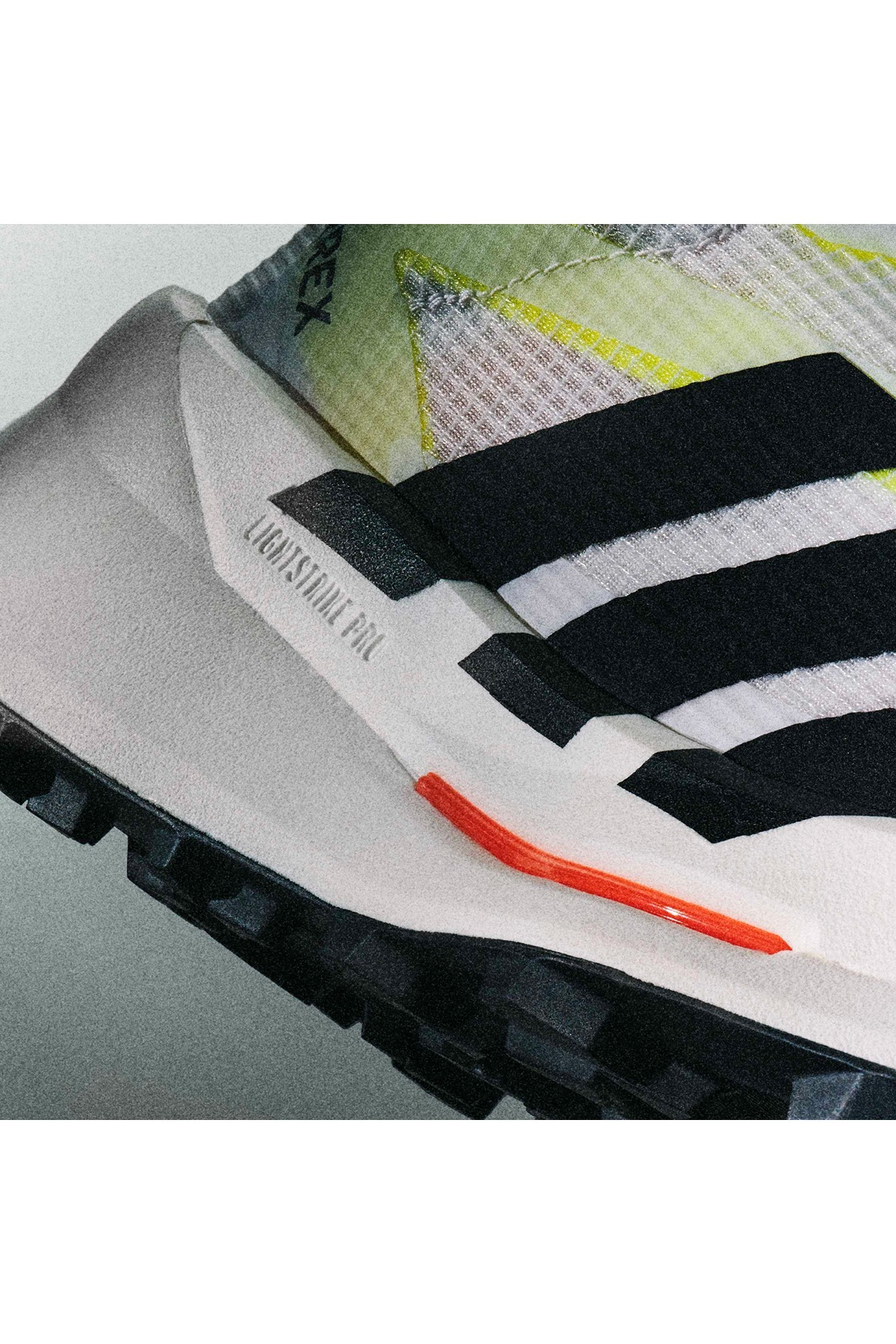 adidas Kadın Koşu Ayakkabısı TERREX AGRAVIC TT W HP7013