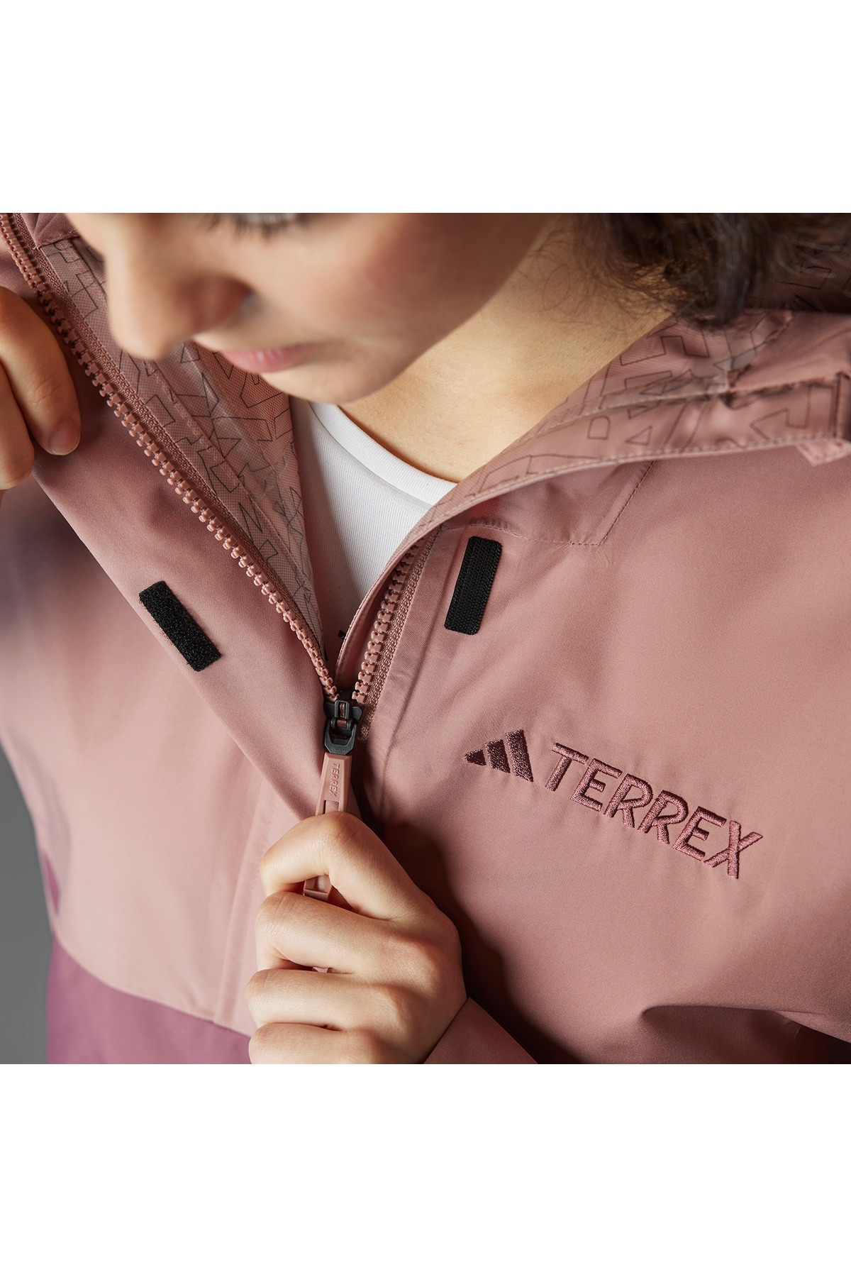 adidas Kadın  Pembe  Ceket W XP 2.5 ANORAK JD8370