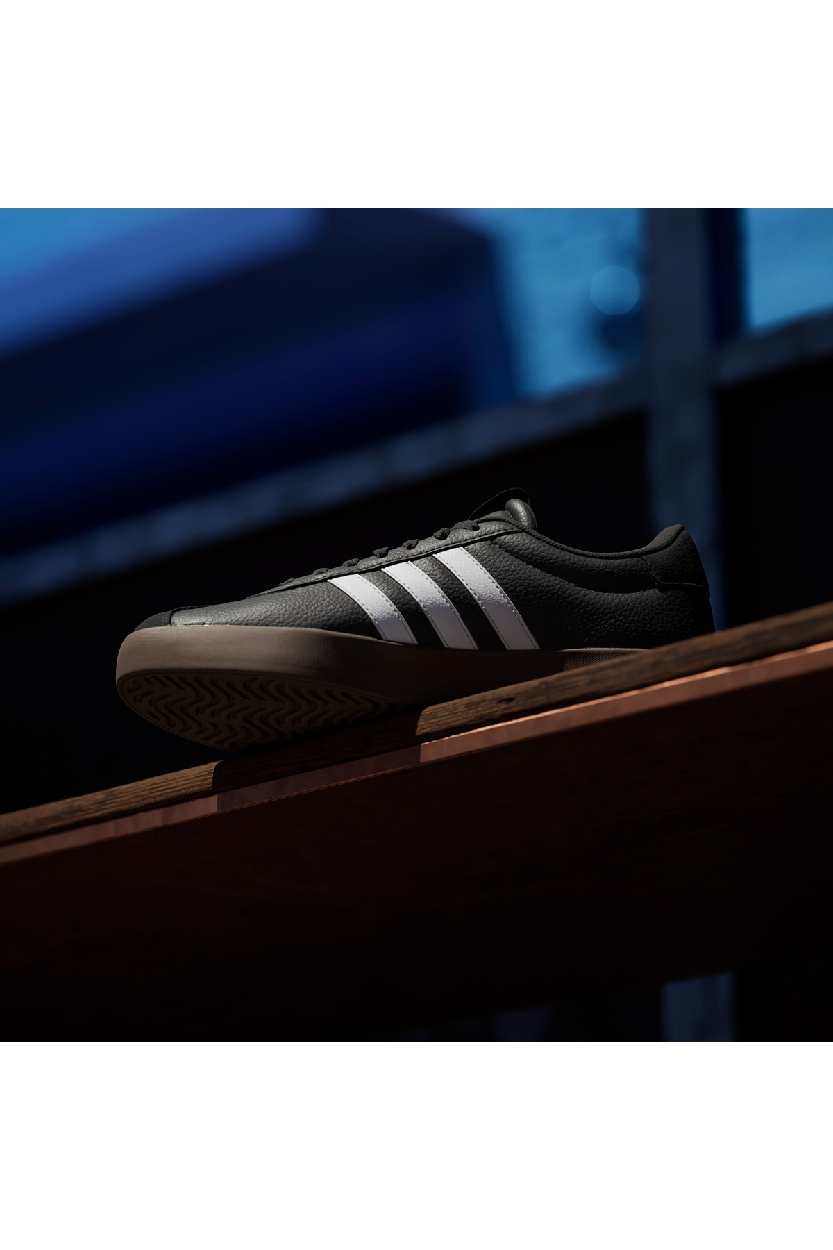 adidas  Kadın Siyah  Yürüyüş Ayakkabısı VL COURT 3.0 ID8796