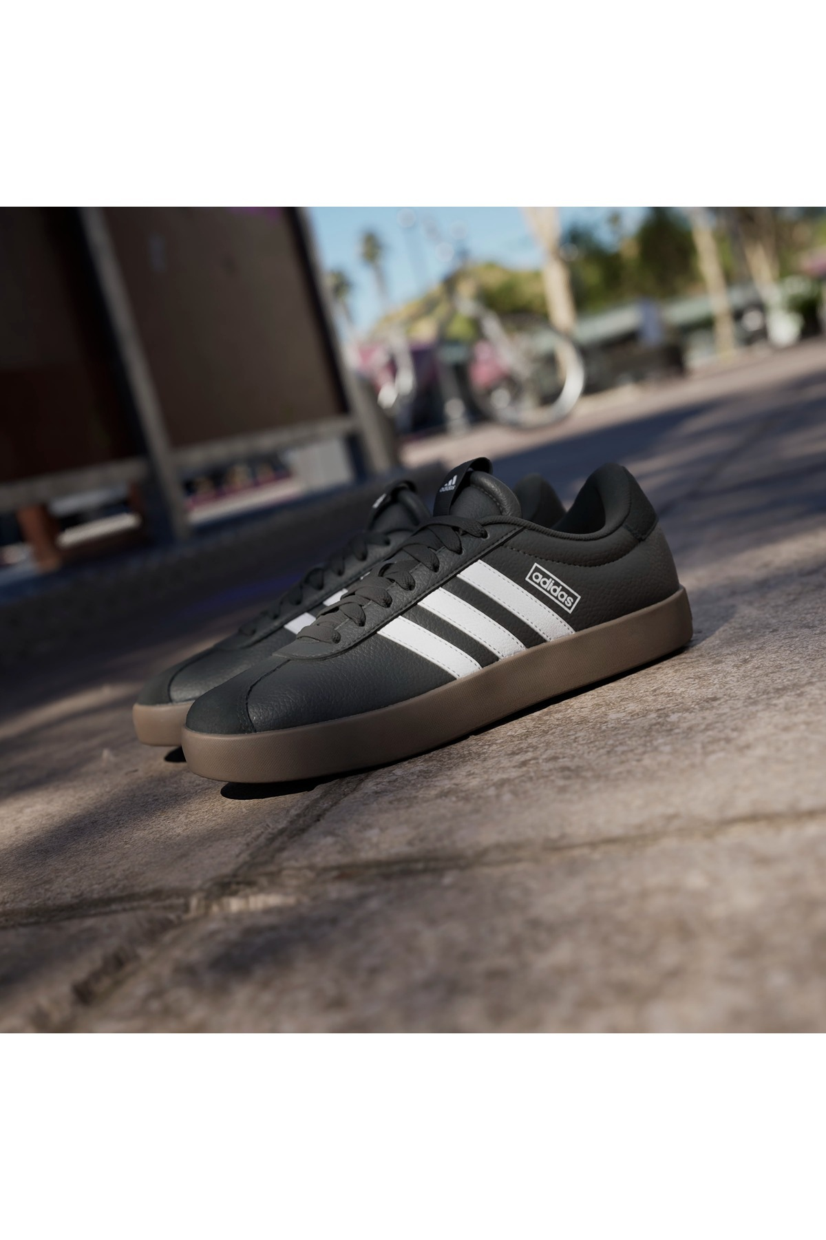 adidas  Kadın Siyah  Yürüyüş Ayakkabısı VL COURT 3.0 ID8796