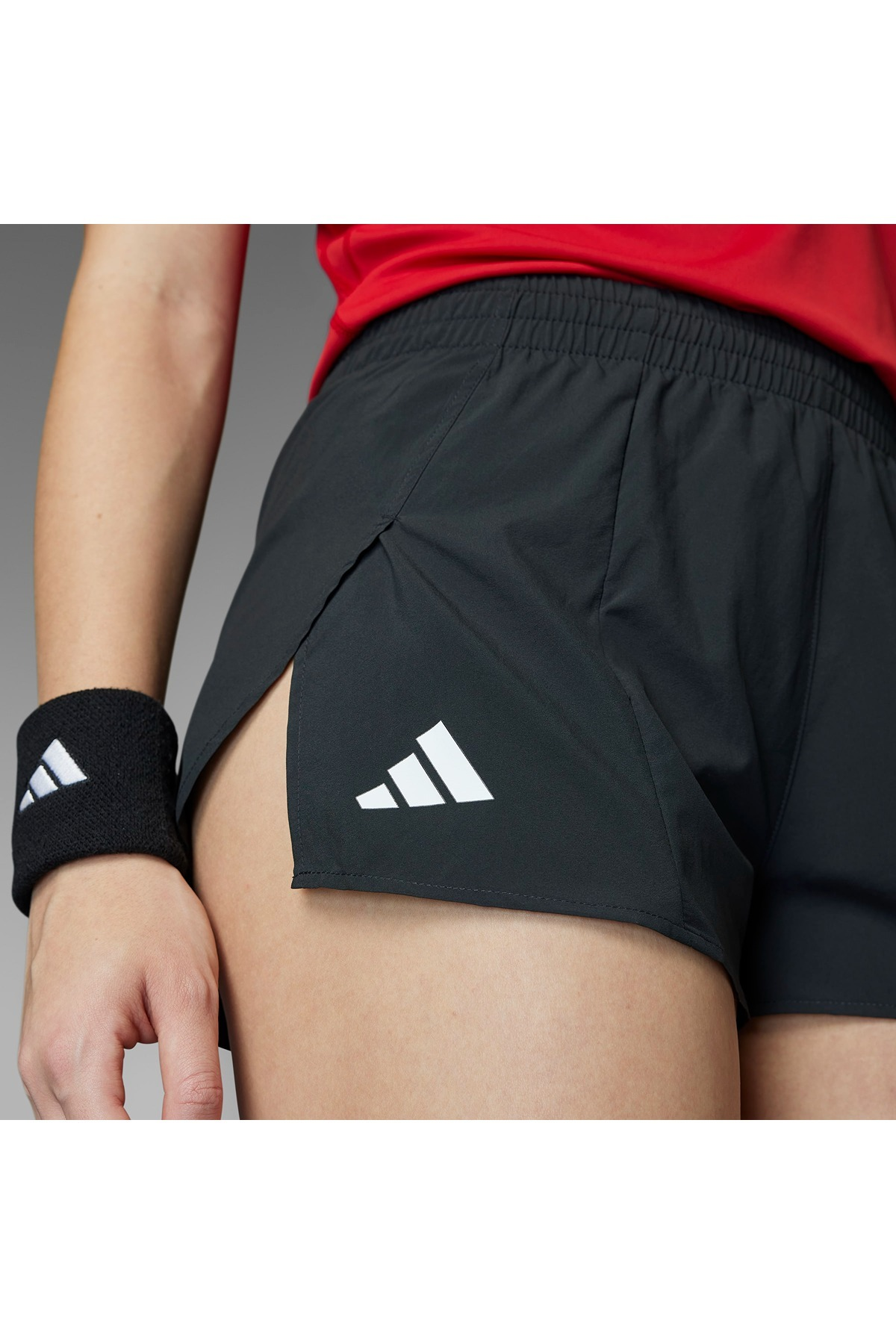 adidas Kadın Şort ADIZERO E SPLIT IM8583