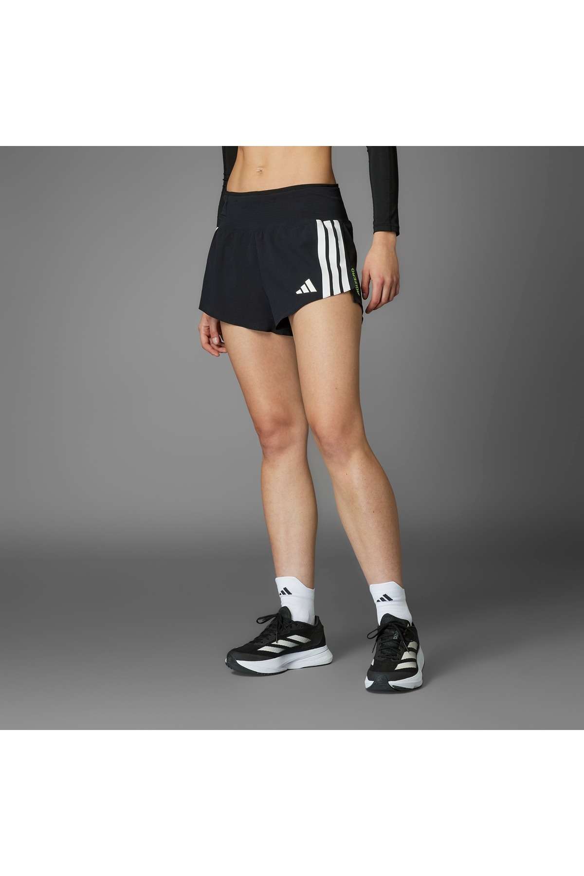 adidas  Kadın  Şort ADIZERO GEL W JM3648