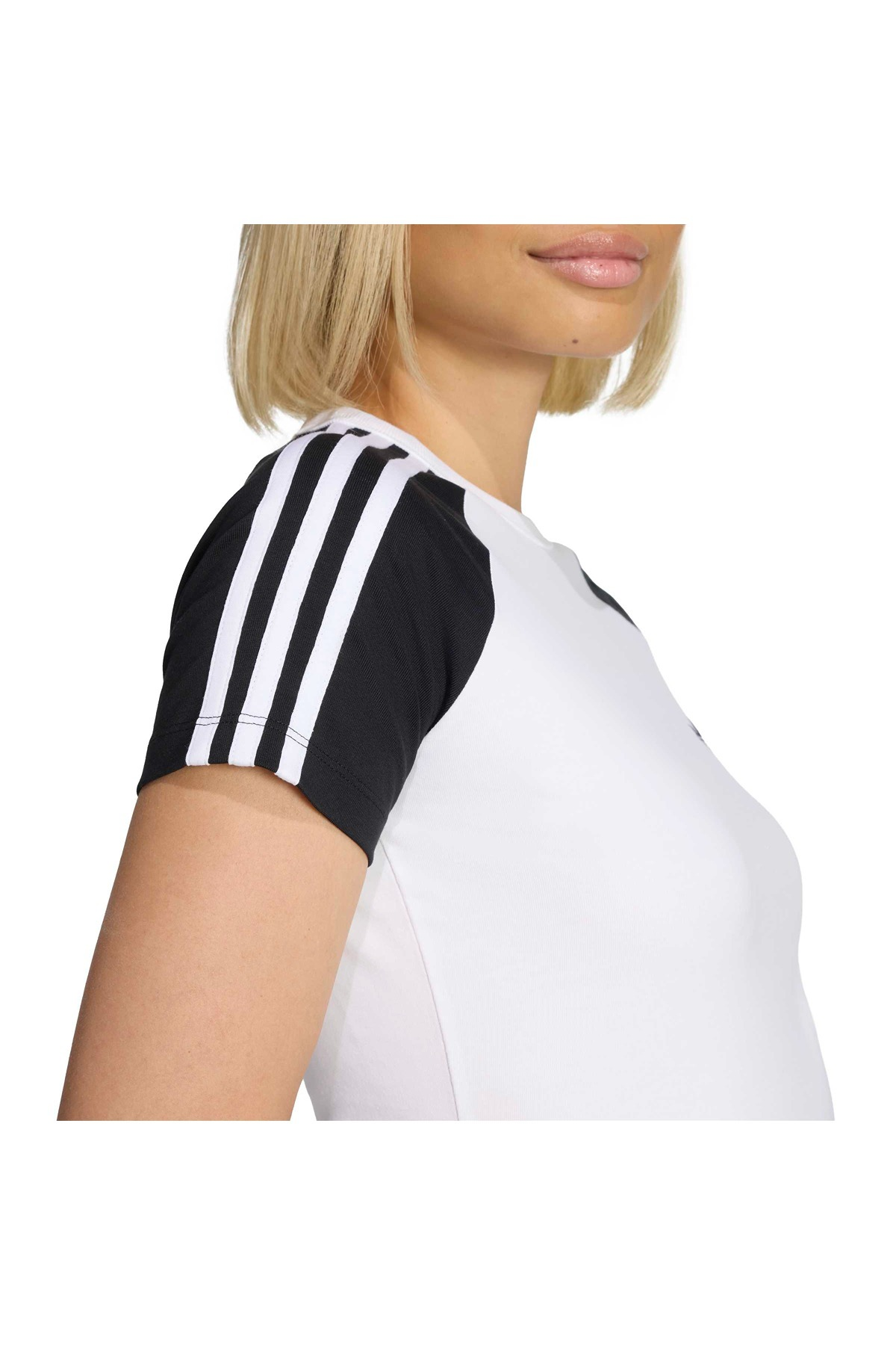 adidas Kadın T-shirt SST TEE KD3799