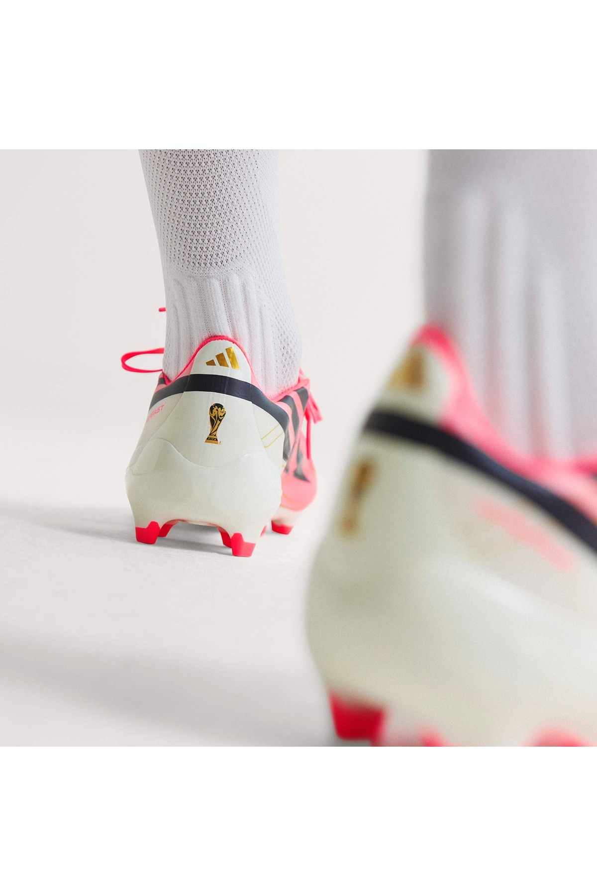 adidas  Krampon F50 HYPERFAST LEAGUE FG IH9346