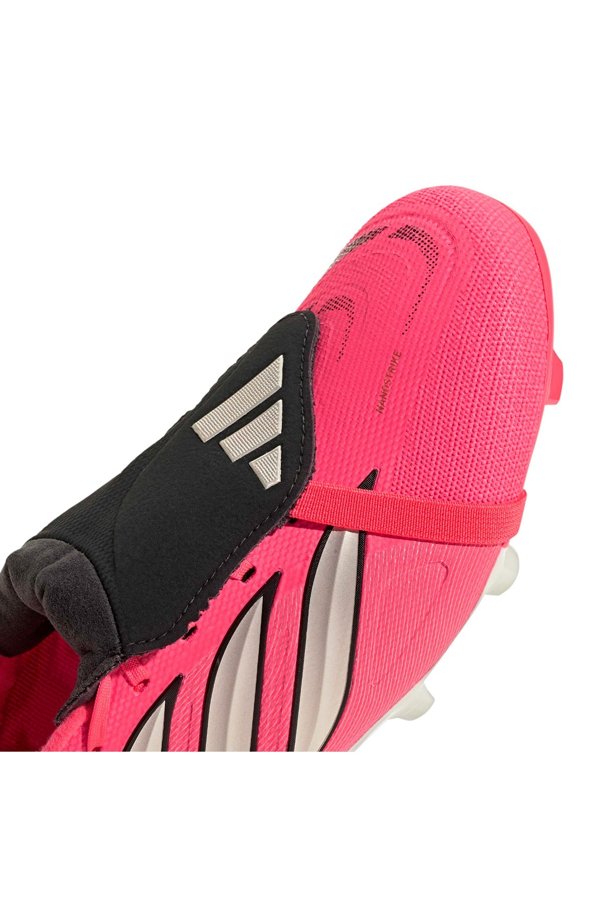 adidas  Krampon PREDATOR LEAGUE FT FG JP6271