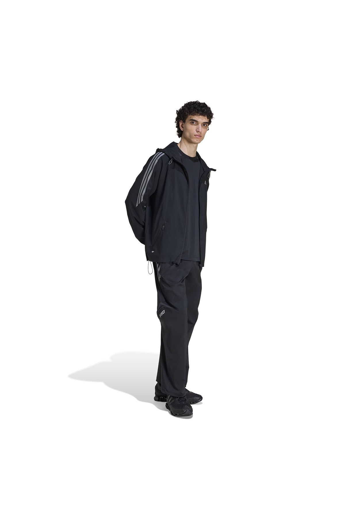 adidas LIGHTWINDRUNNER Erkek  Siyah  Ceket KE2665