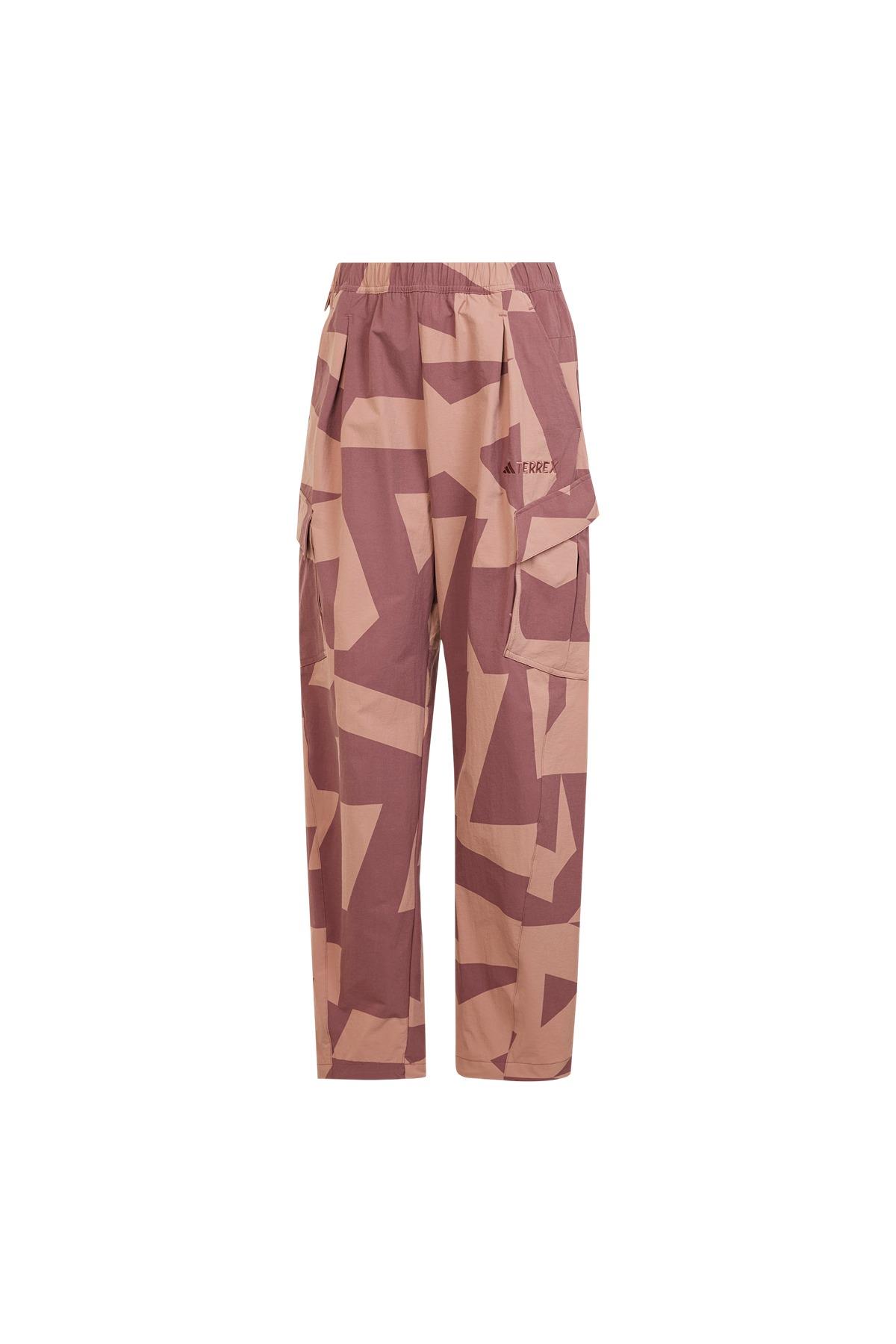 adidas Pembe  Kadın  Eşofman Altı W CARGO AOP P JE9430 Pembe  Kadın  Eşofman Altı W CARGO AOP P JE9430