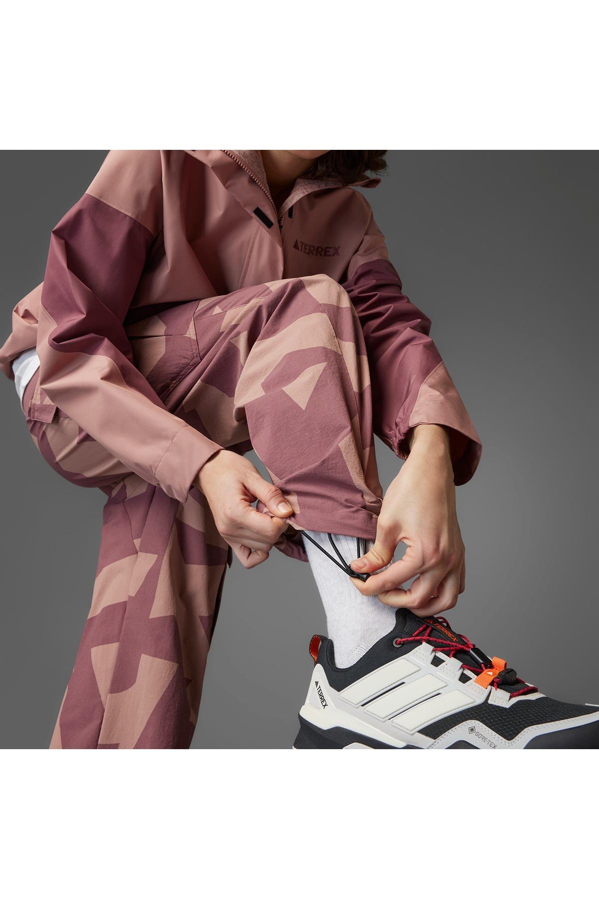 adidas Pembe  Kadın  Eşofman Altı W CARGO AOP P JE9430 Pembe  Kadın  Eşofman Altı W CARGO AOP P JE9430