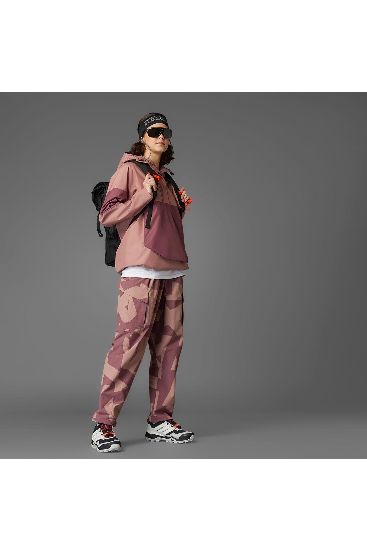 adidas Pembe  Kadın  Eşofman Altı W CARGO AOP P JE9430 Pembe  Kadın  Eşofman Altı W CARGO AOP P JE9430