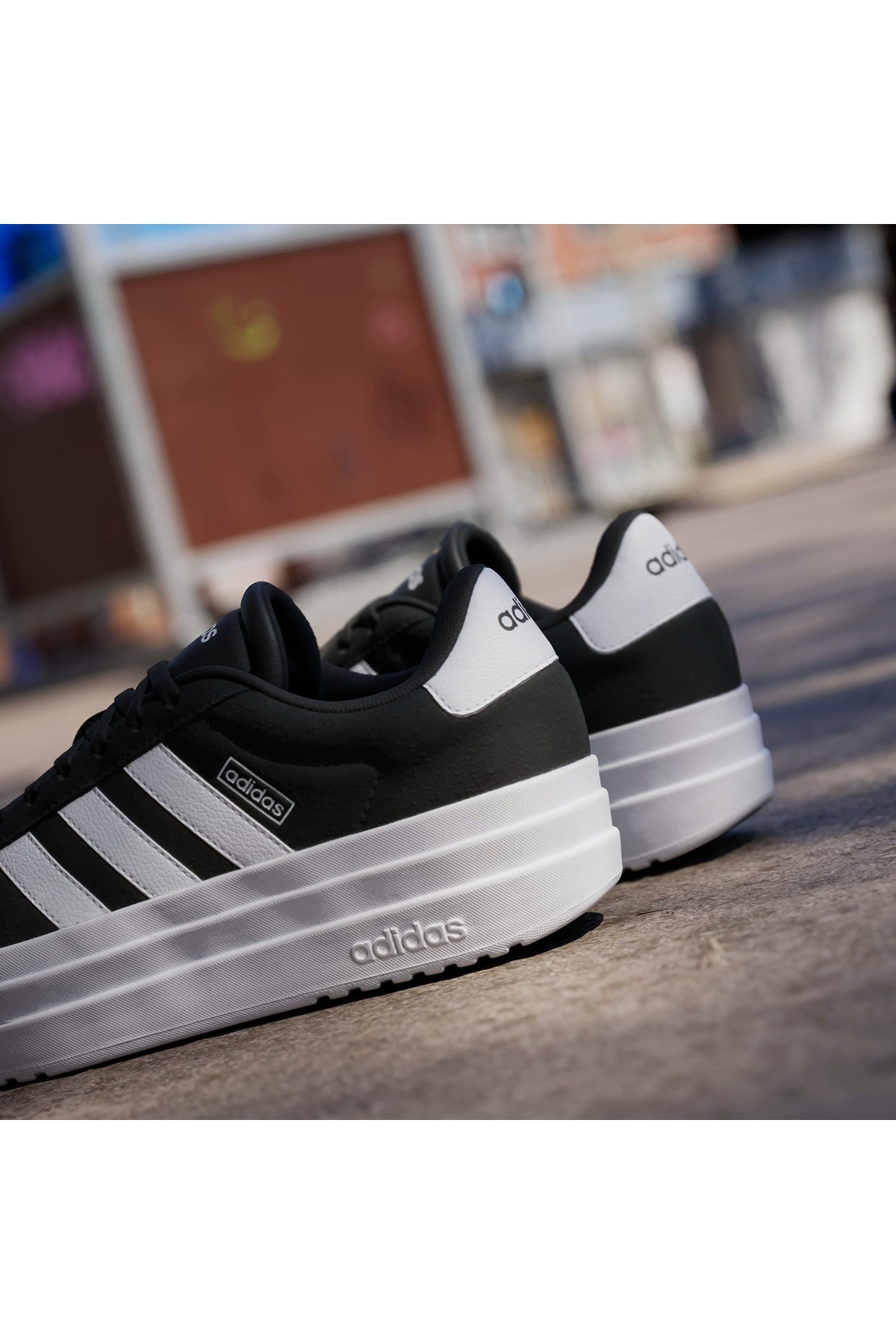 adidas Siyah Kadın   Yürüyüş Ayakkabısı VL COURT BOLD IH9995