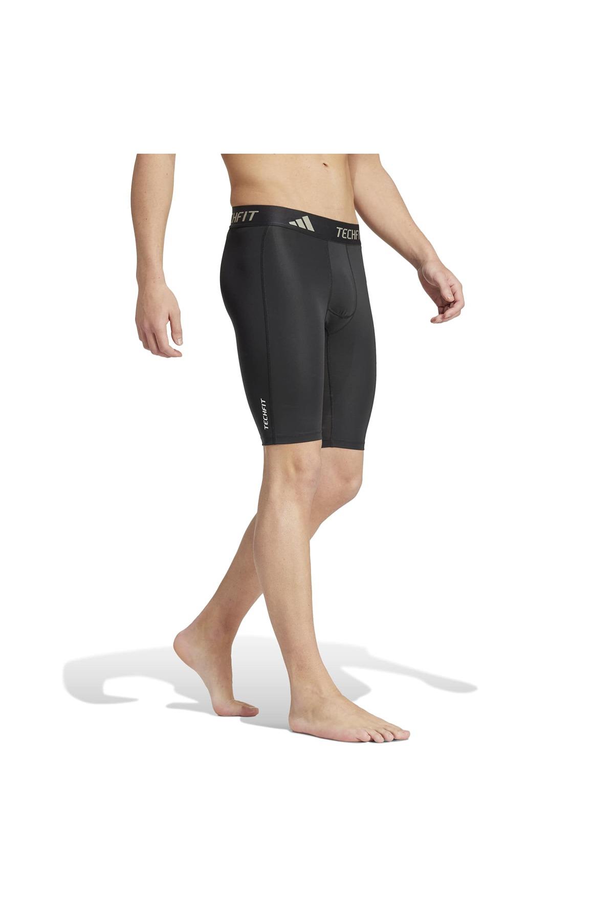 adidas  Siyah  Tayt TF BASE SHORT T IN5591