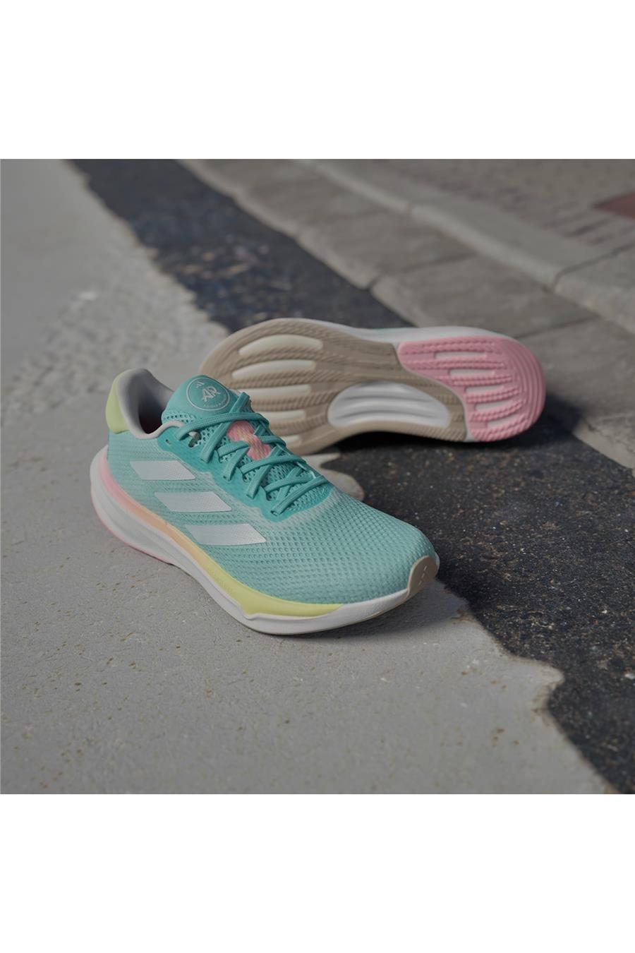 adidas-supernova-stride-w-kadin-kosu-a-716-d2.jpg