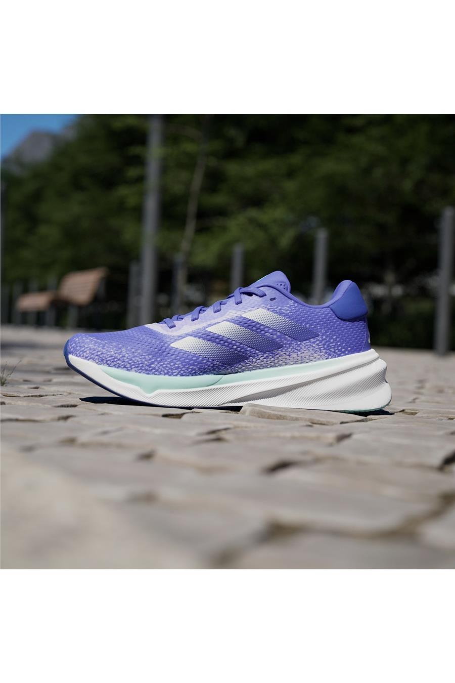 adidas-supernova-stride-w-kadin-sneake--260a-.jpg