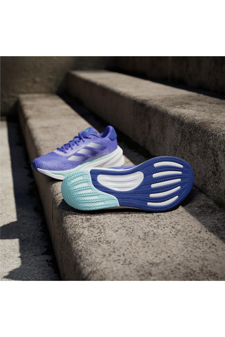 adidas-supernova-stride-w-kadin-sneake-e37607.jpg
