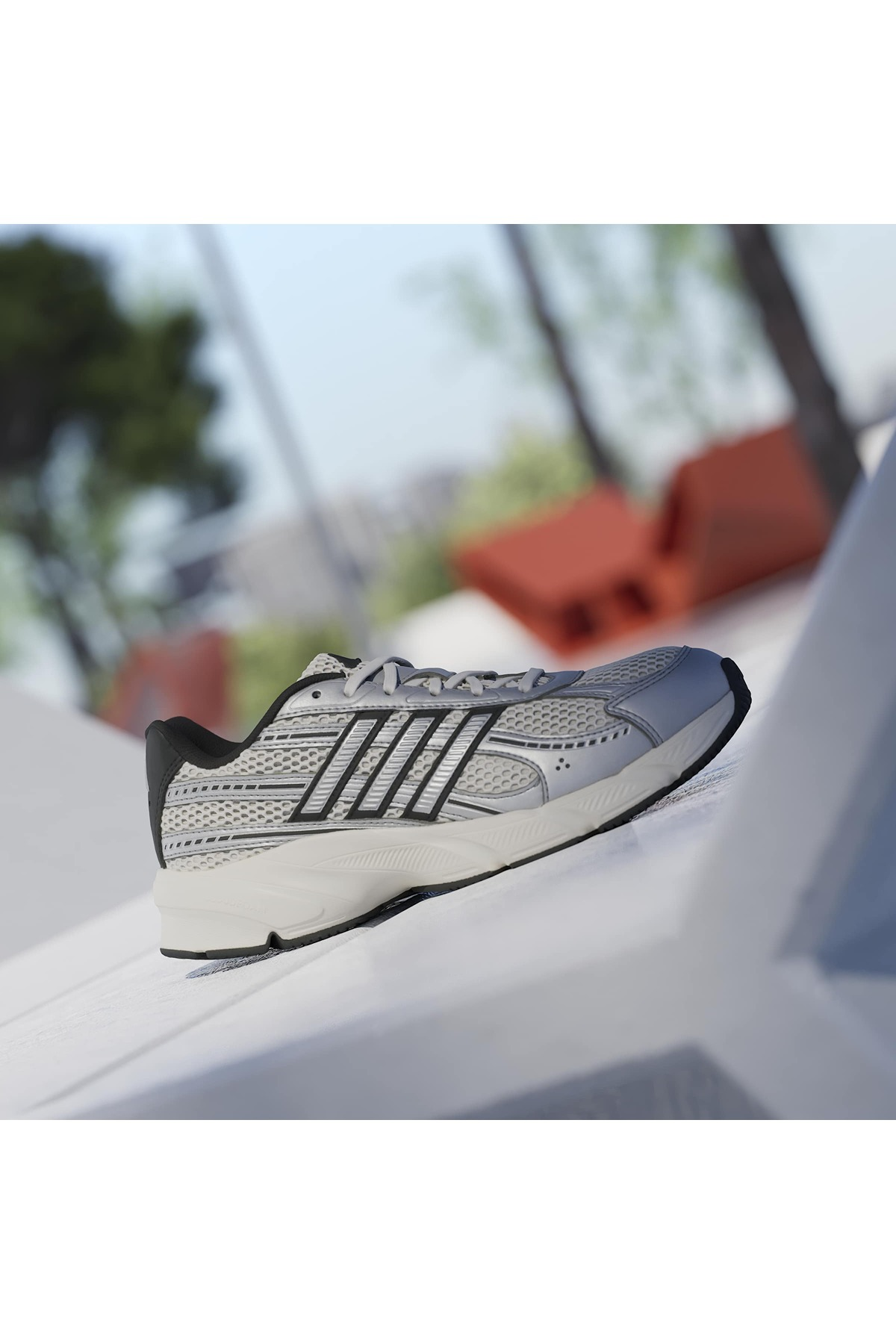 adidas TECHNOCHAOS 2000 Beyaz Kadın   Sneaker HQ7289