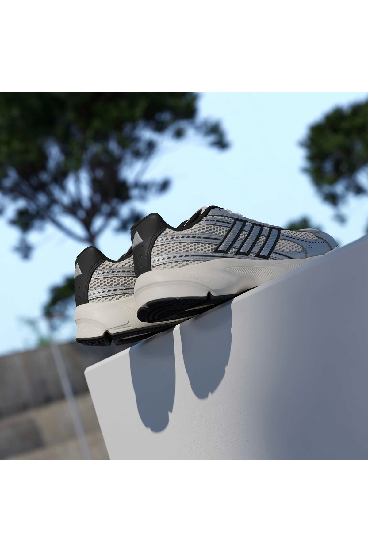 adidas TECHNOCHAOS 2000 Beyaz Kadın   Sneaker HQ7289