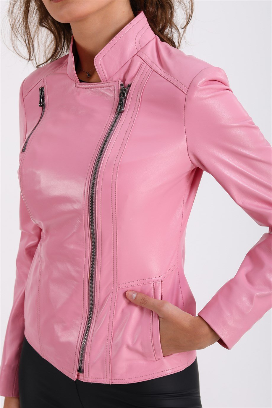 Pembe Deri CeketCeket
