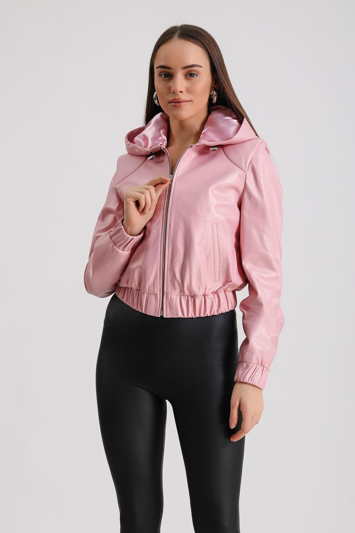 Pembe Kapüşonlu Deri MontMont