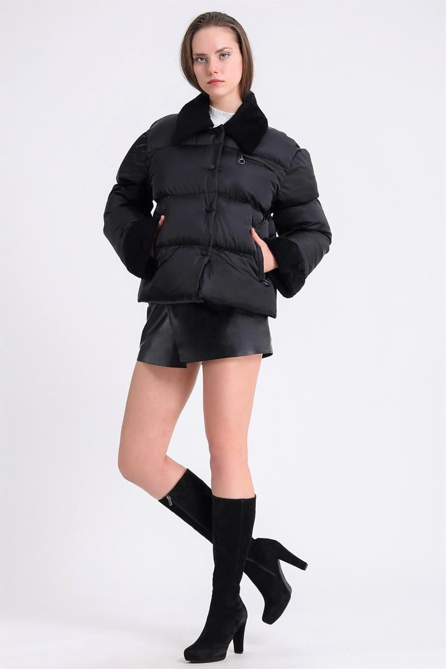 Siyah Muton Kürk Aksesuarlı Puffer MontMont