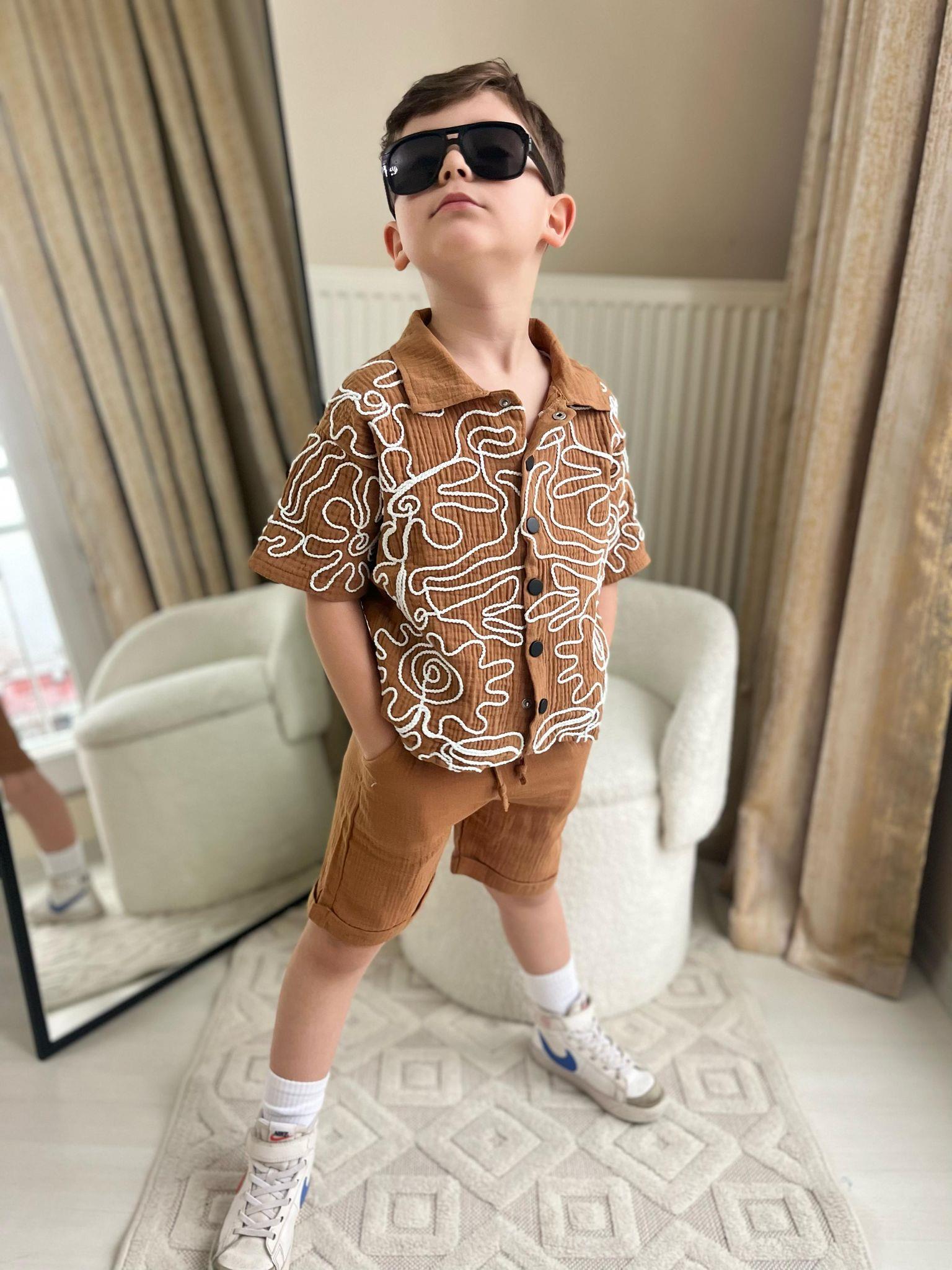 Erkek Çocuk Şortlu Müslin Alt Üst Takım Kahve Renk-Erkek Çocuk Alt Üst Takım-Bebegimindolabinda.com