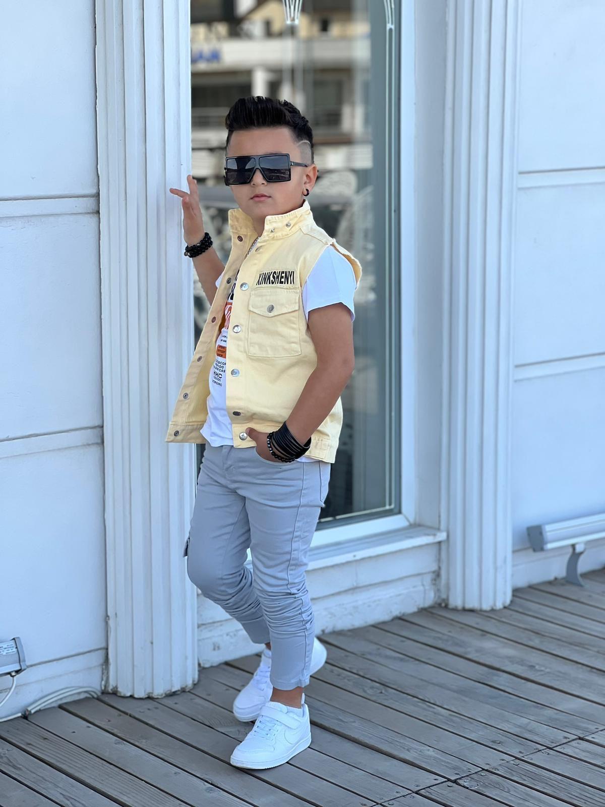 Erkek Çocuk Tasarım Thisirtlü Kot Yelekli Takım Sarı-Erkek Çocuk Alt Üst Takım-Bebegimindolabinda.com