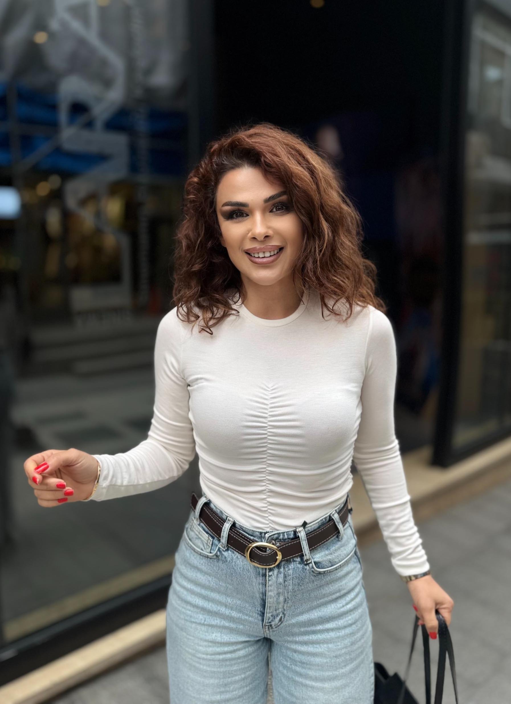 Eswomes Büzgü Detay Bluz Ekru