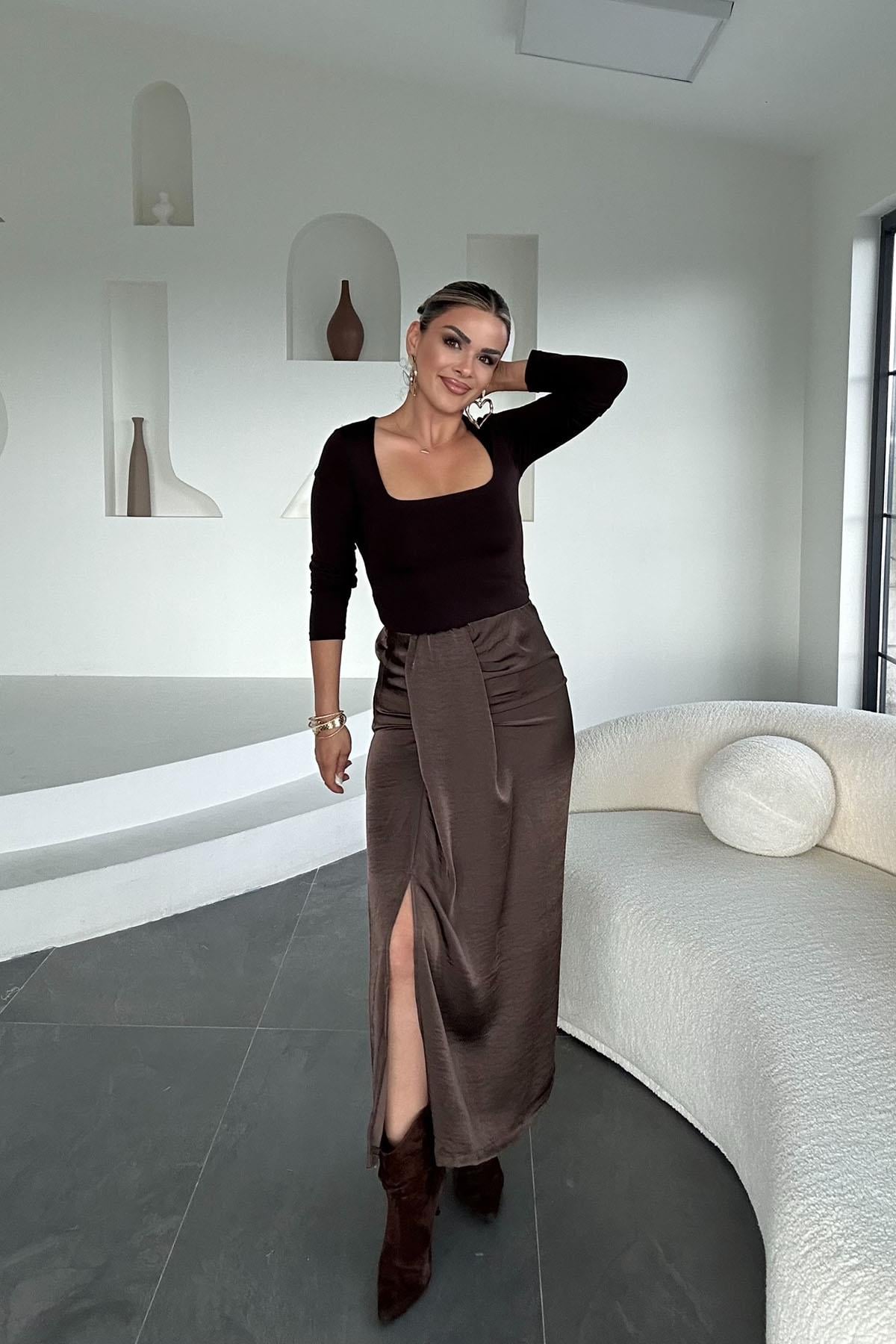 Eswomes Büzgü Detay Yırtmaçl Saten Etek Kahverengi