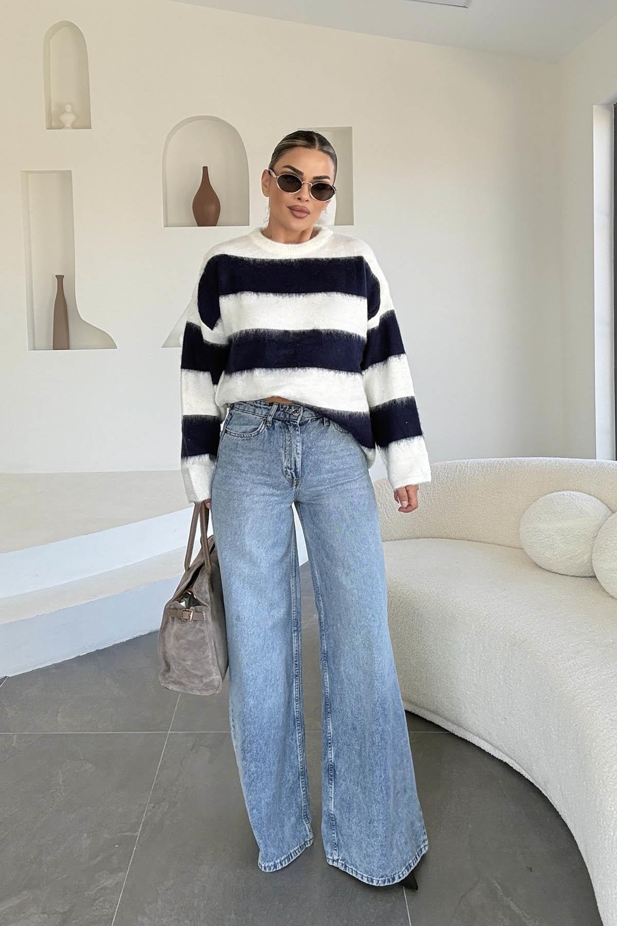 Eswomes Ekstra Geniş Paça Wideleg Jean Buz Mavi