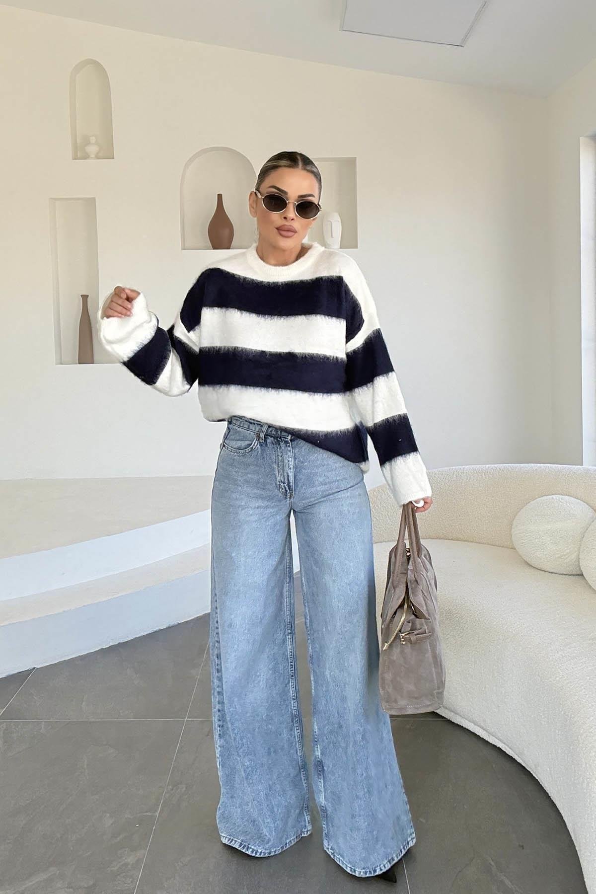 Eswomes Ekstra Geniş Paça Wideleg Jean Buz Mavi