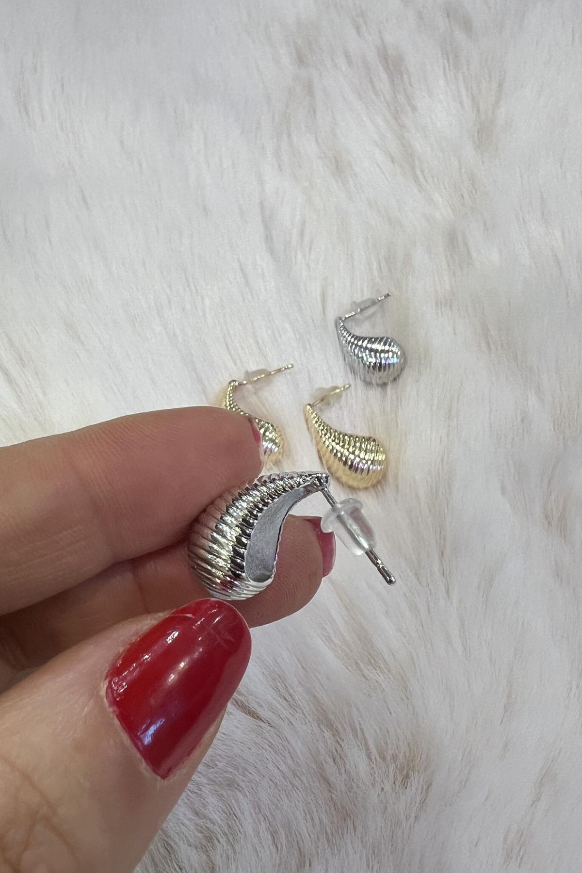 Eswomes Gözyaşı Damla Küüpe Gümüş