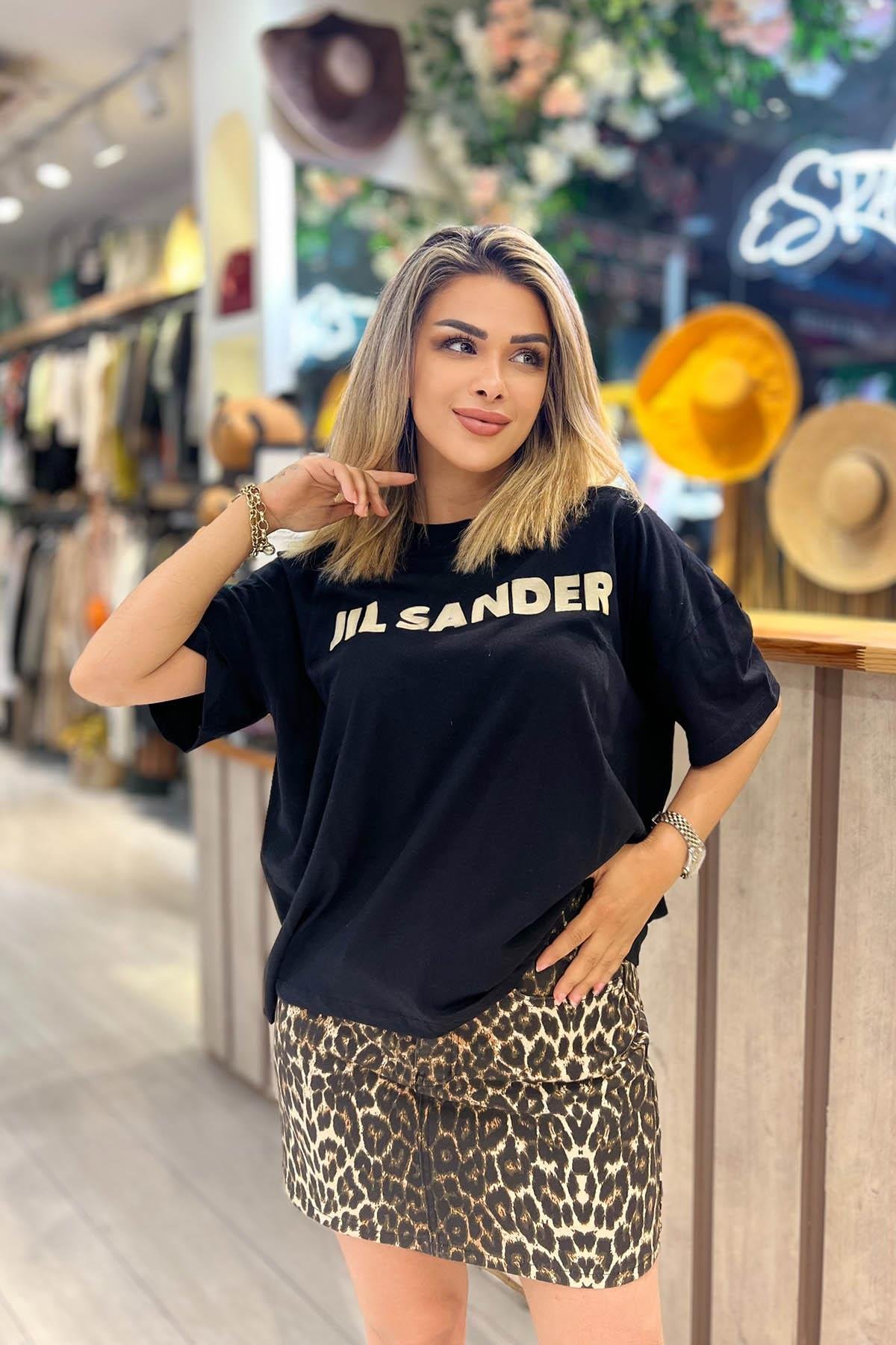 Eswomes Jıl Sander Yazılı Tişört Siyah