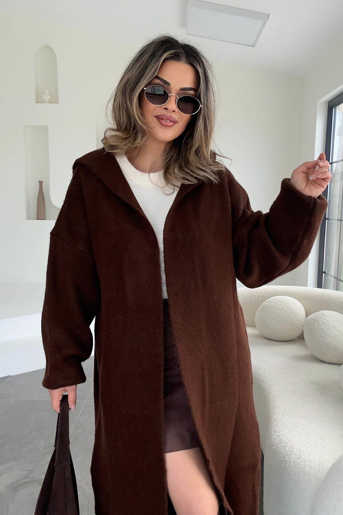 Eswomes Kapüşonlu Oversize Kemerli Uzun Hırka Kahverengi