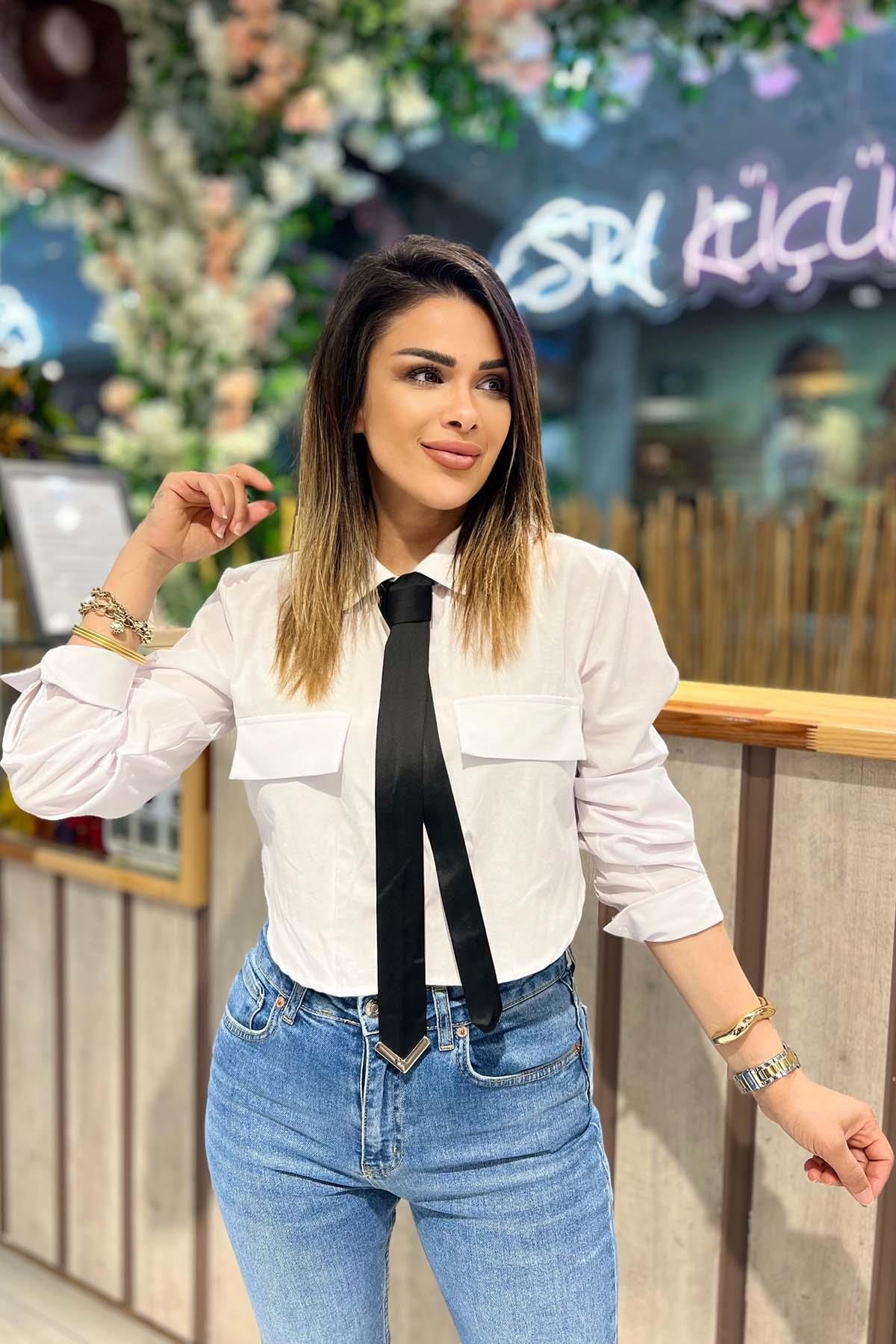 Eswomes Kendiliğinden Kravatlı Crop Gömlek Beyaz