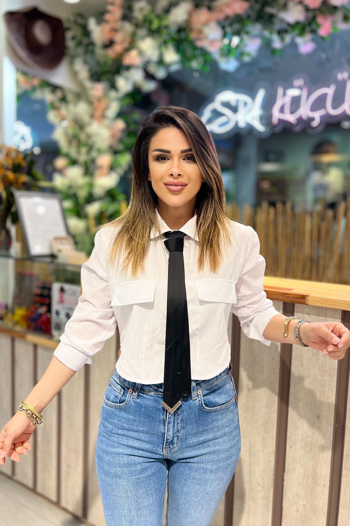 Eswomes Kendiliğinden Kravatlı Crop Gömlek Beyaz
