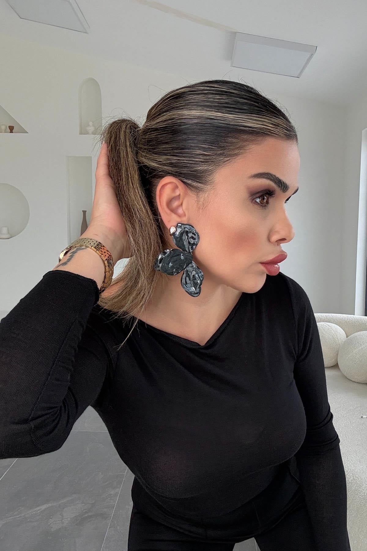 Eswomes Lotos Çiçeği Çelik Küpe Siyah