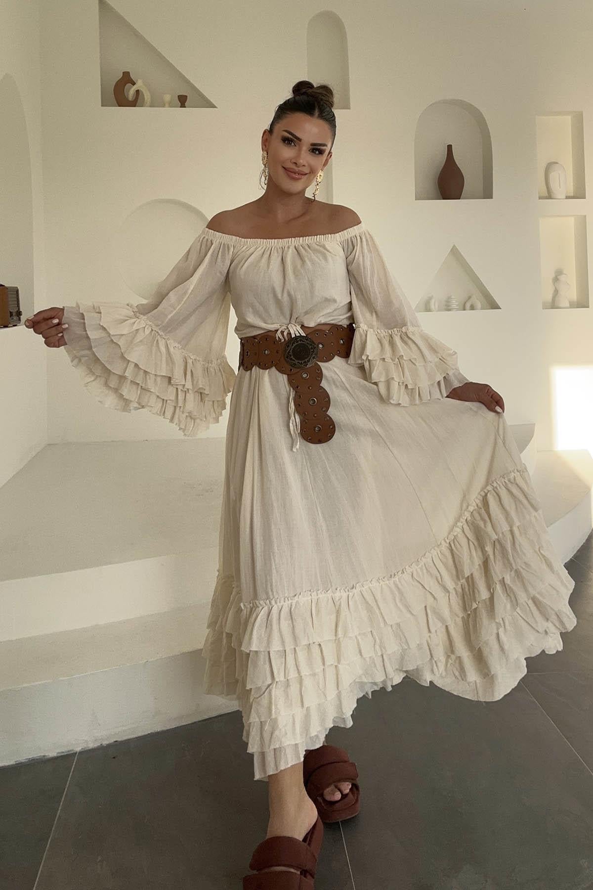 Eswomes Madonna Yaka Kolları Ve Etek Uçları Volanlı Takım Ekru