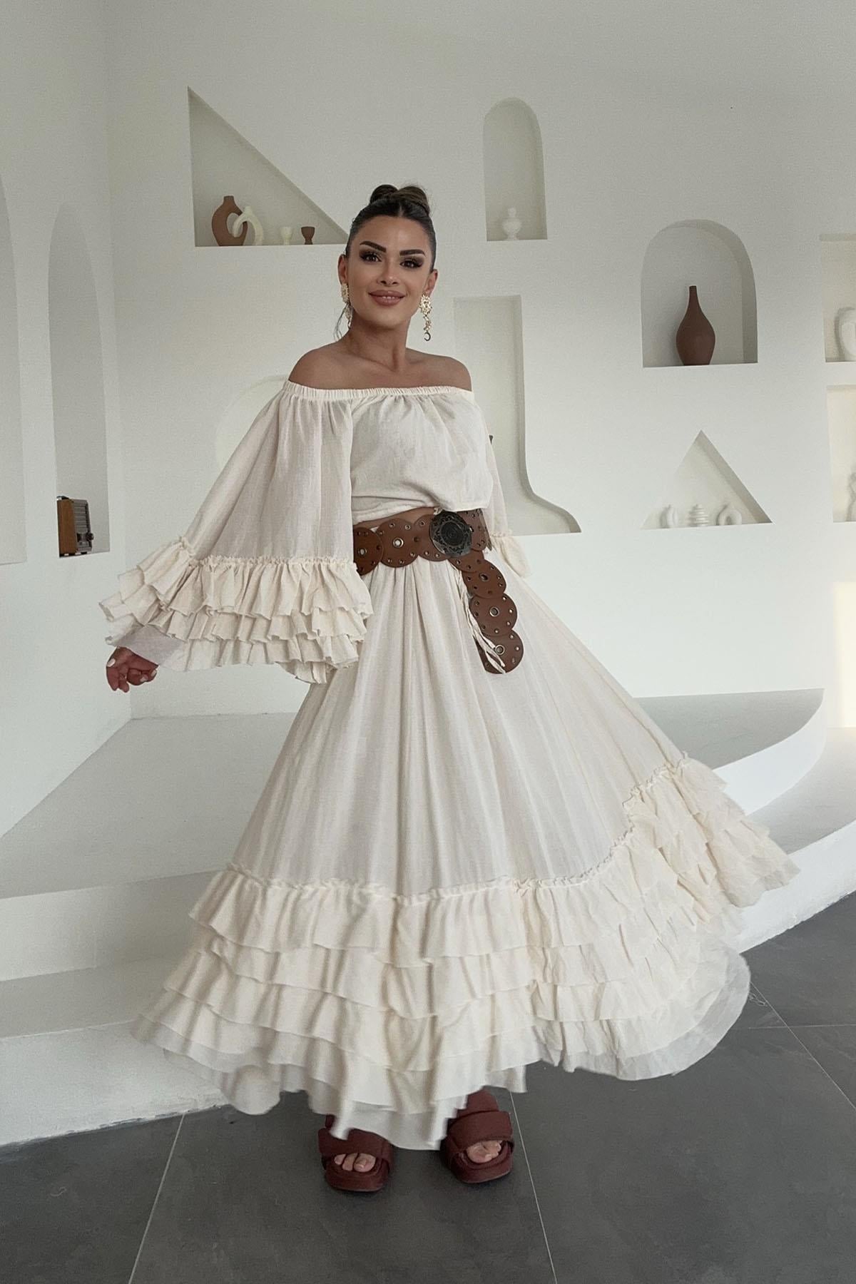 Eswomes Madonna Yaka Kolları Ve Etek Uçları Volanlı Takım Ekru