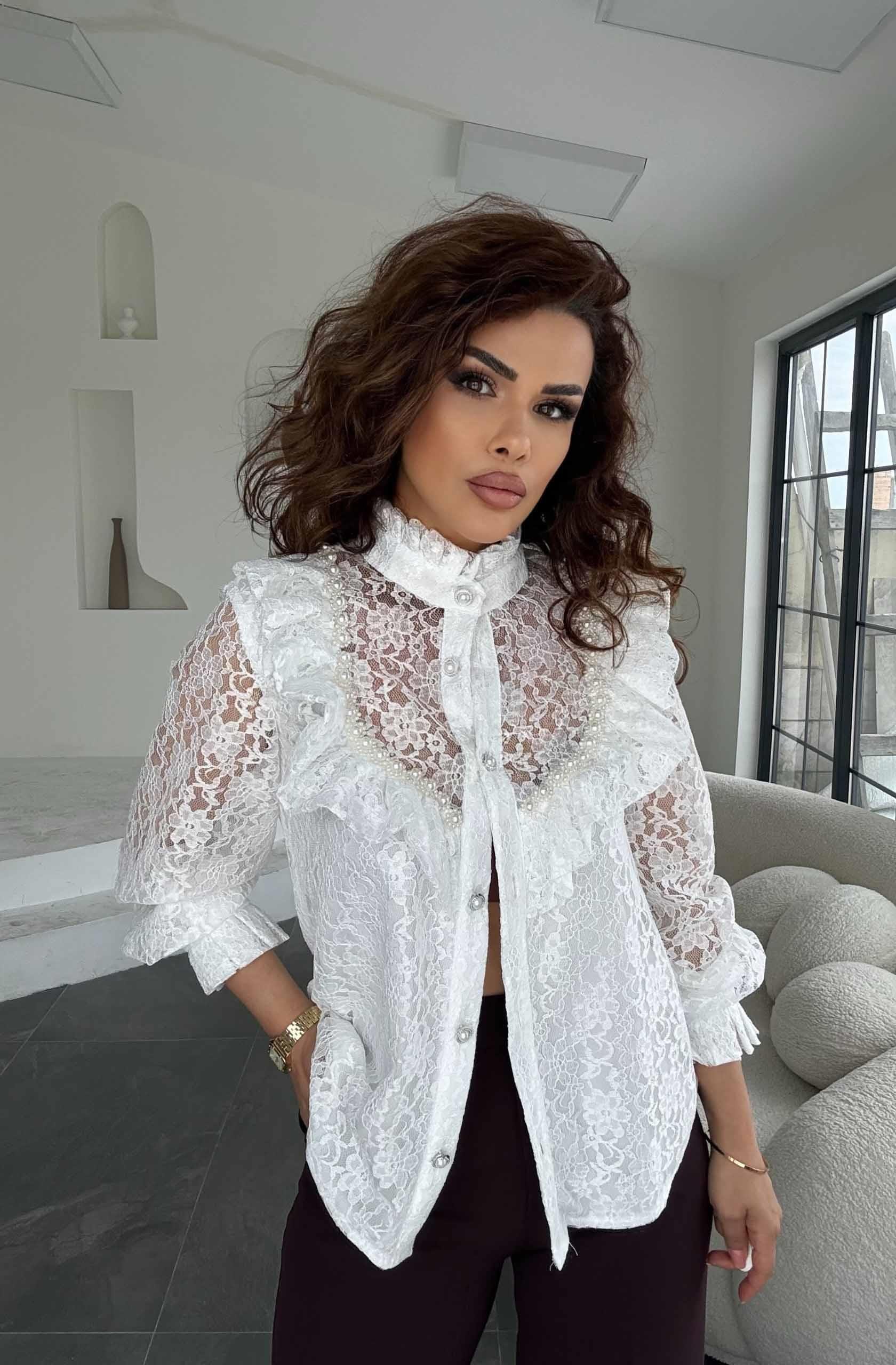 Eswomes Önü Düşes Model Güpür Ve İncili Gömlek Beyaz