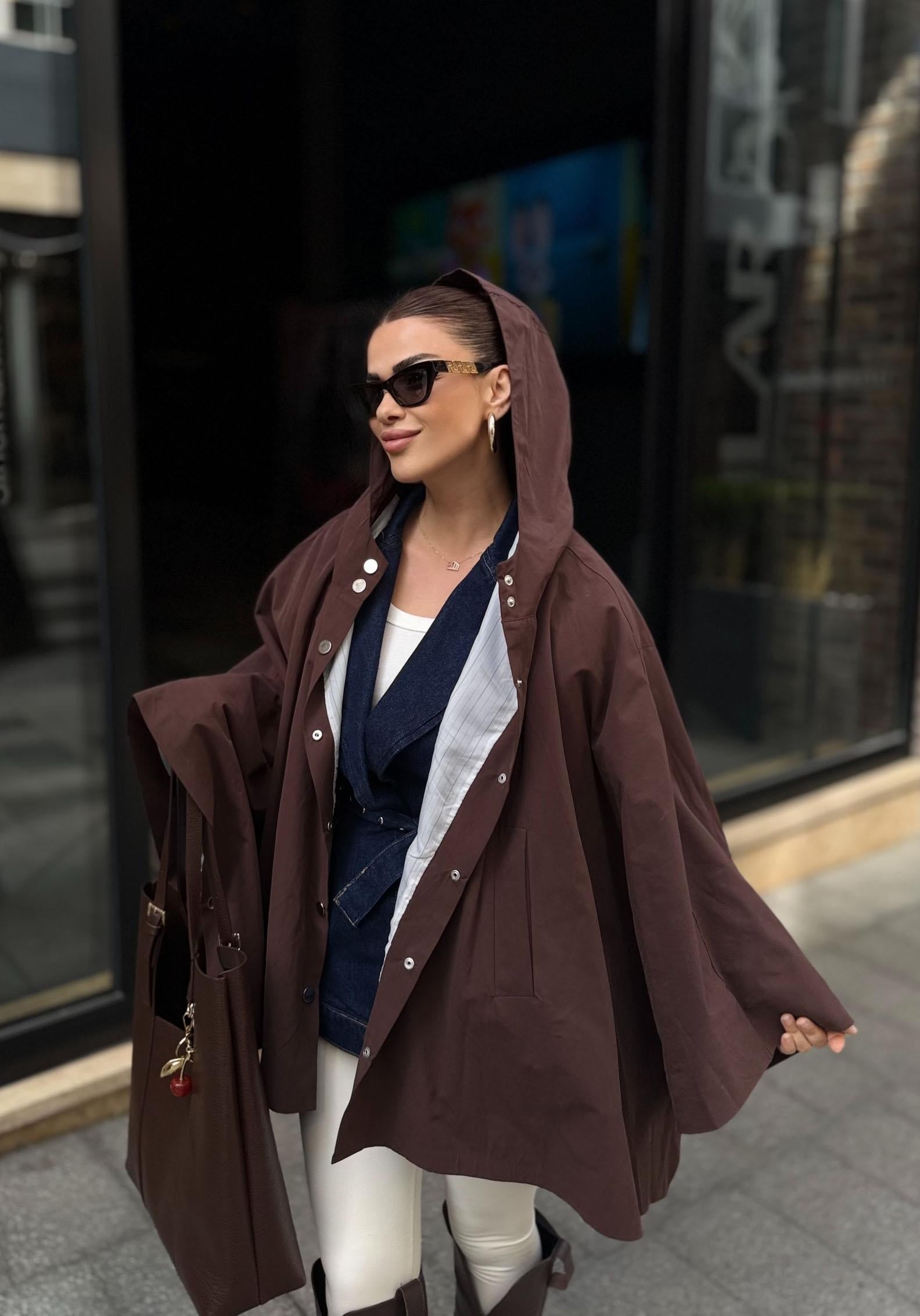 Eswomes Oversize Kesim Geniş Kapişonlu Çıtçıtlı Kısa Trençkot Acı Kahve