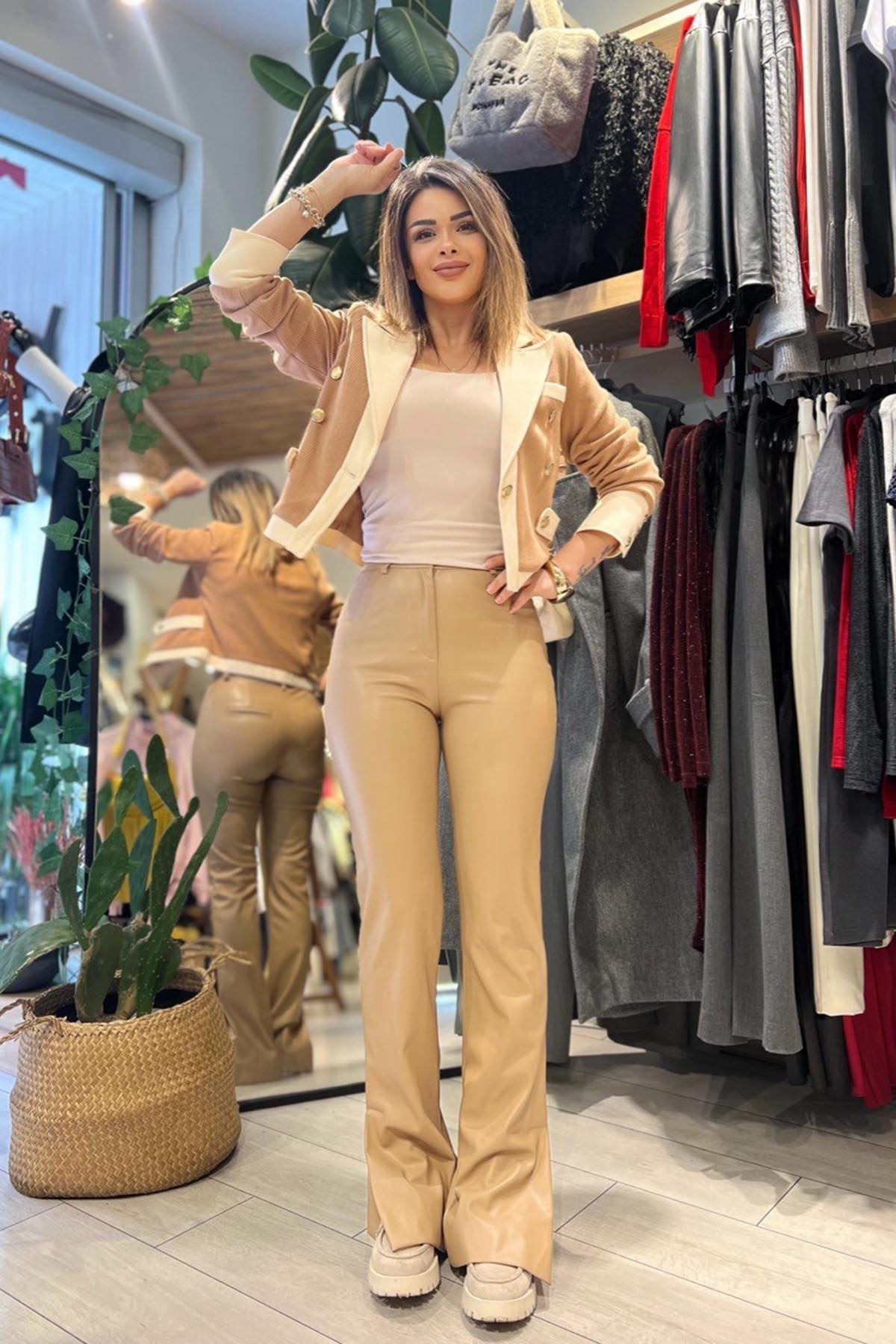 Eswomes Paçası Yan Yırtmaçlı Deri Pantolon Camel