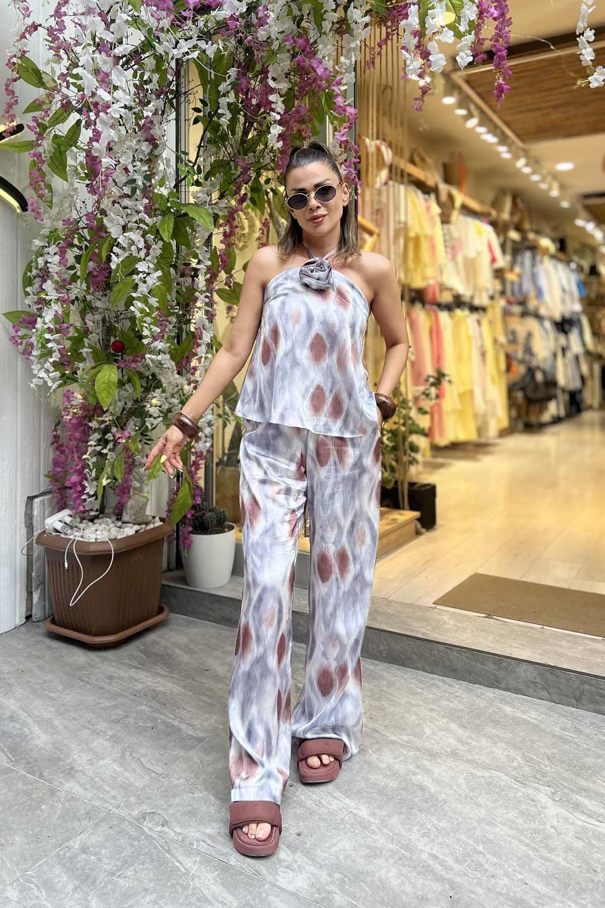 Eswomes Sırtı Açık Gül Bağlamalı Saten Takım Gri