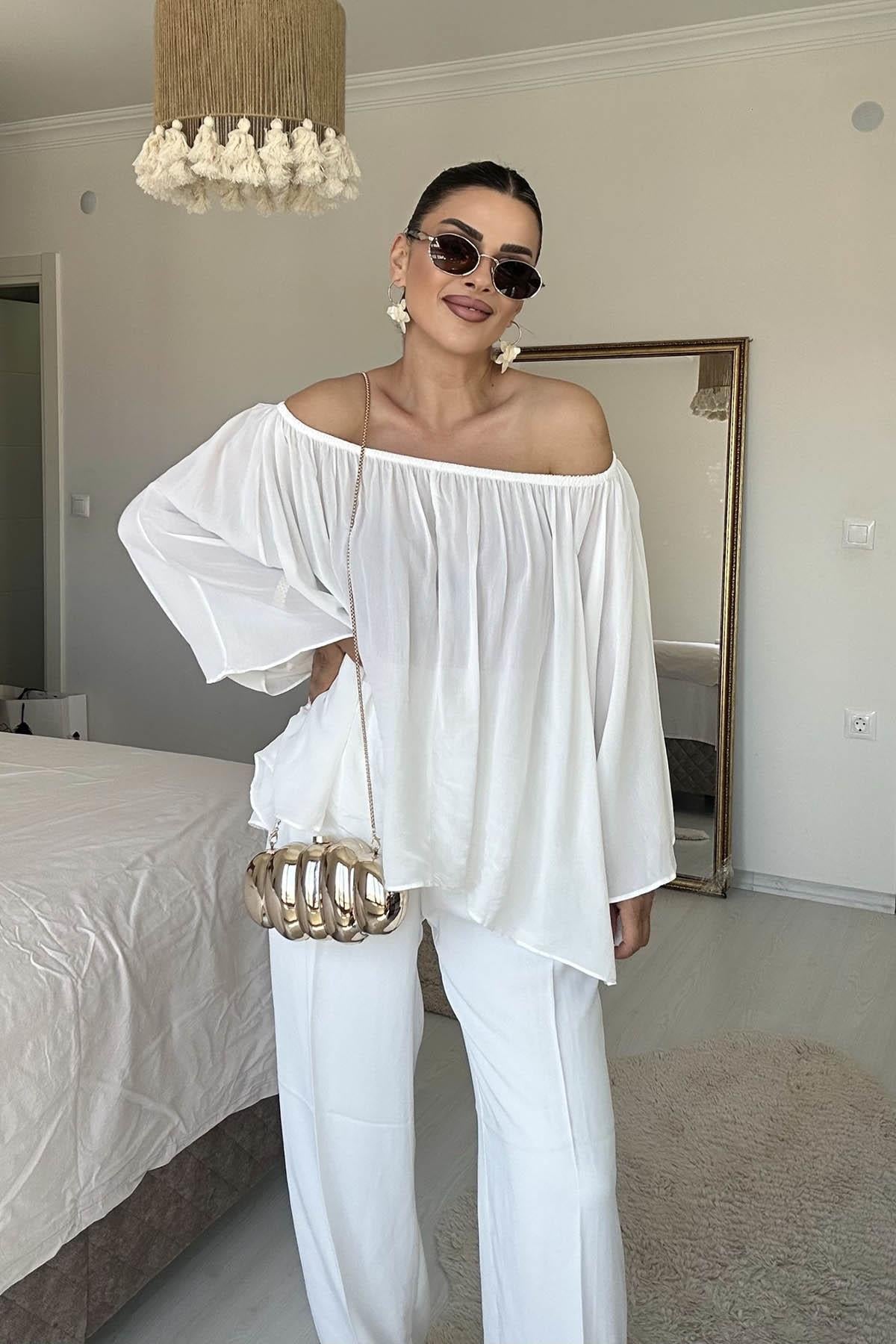 Eswomes Yaka Lastikli Yarasa Kol Oversize Bluz Beyaz