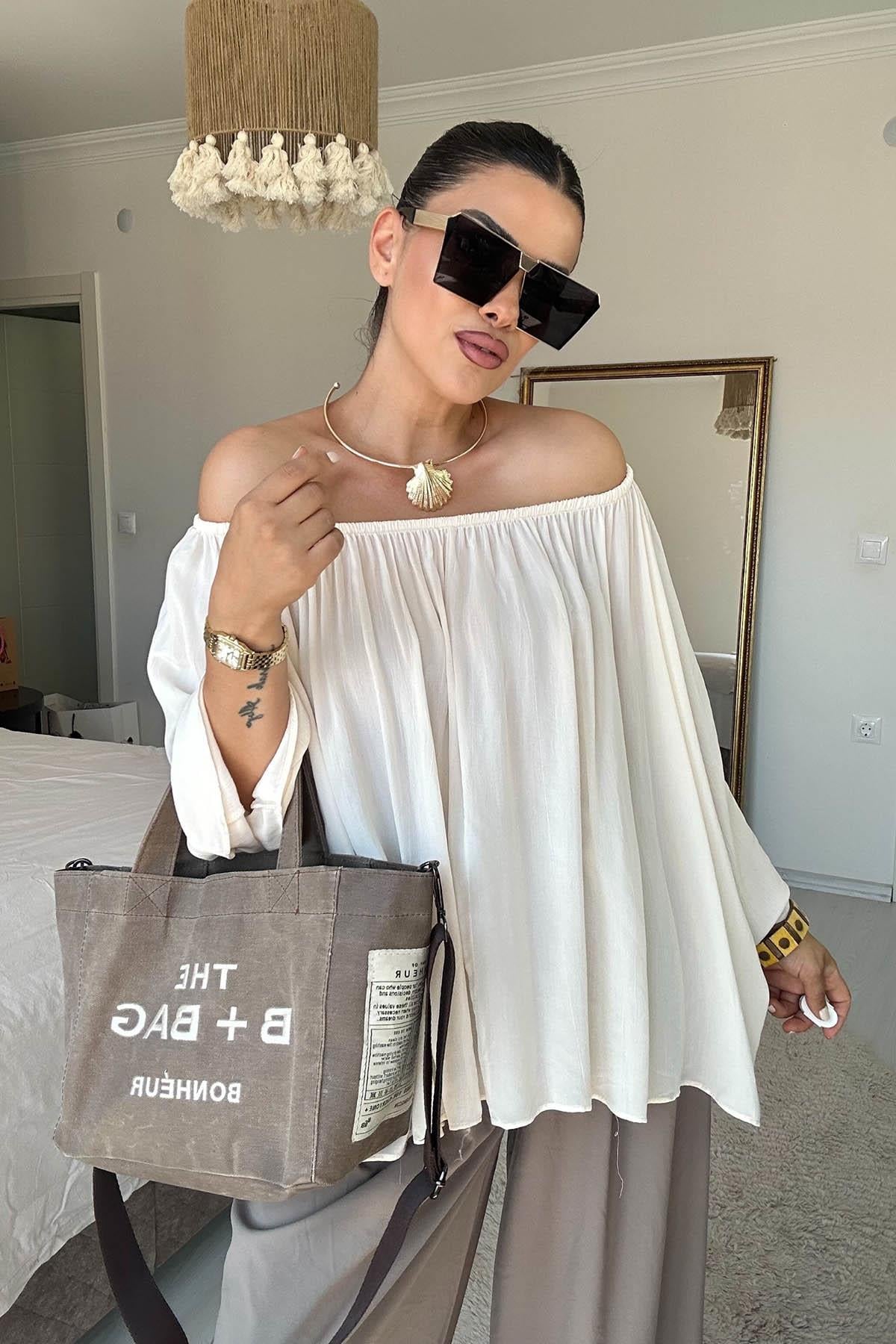 Eswomes Yaka Lastikli Yarasa Kol Oversize Bluz Ekru