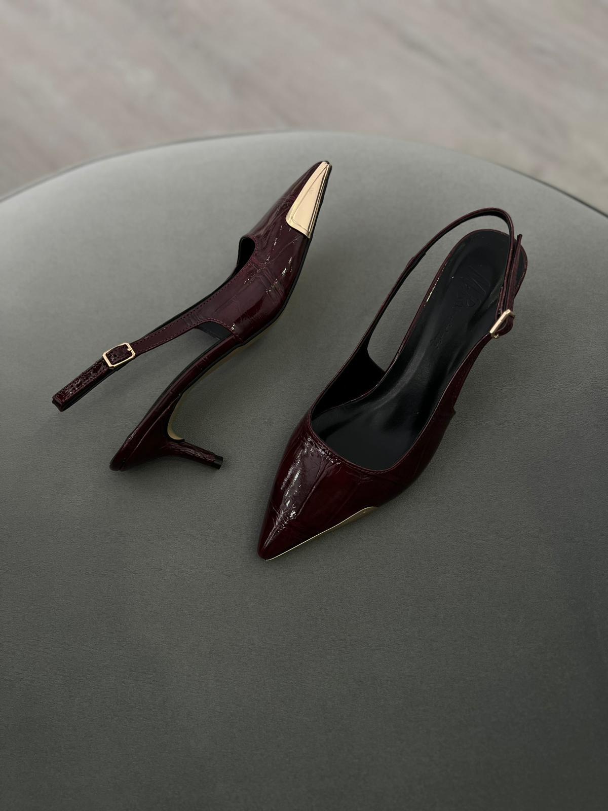 Bordo renk 5 CM topuklu şık kadın ayakkabı. 36-43 numara.