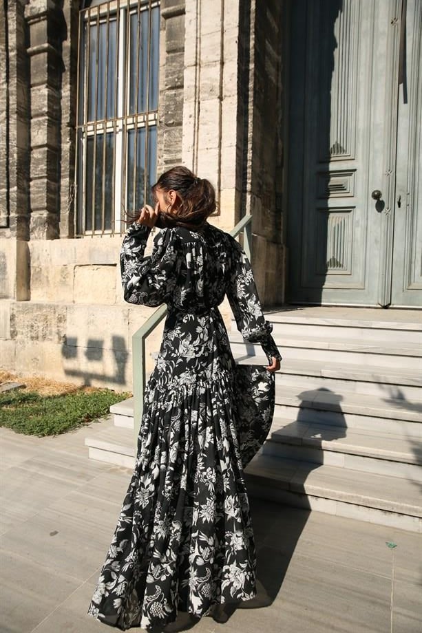 Desenli Şifon Elbise Siyah